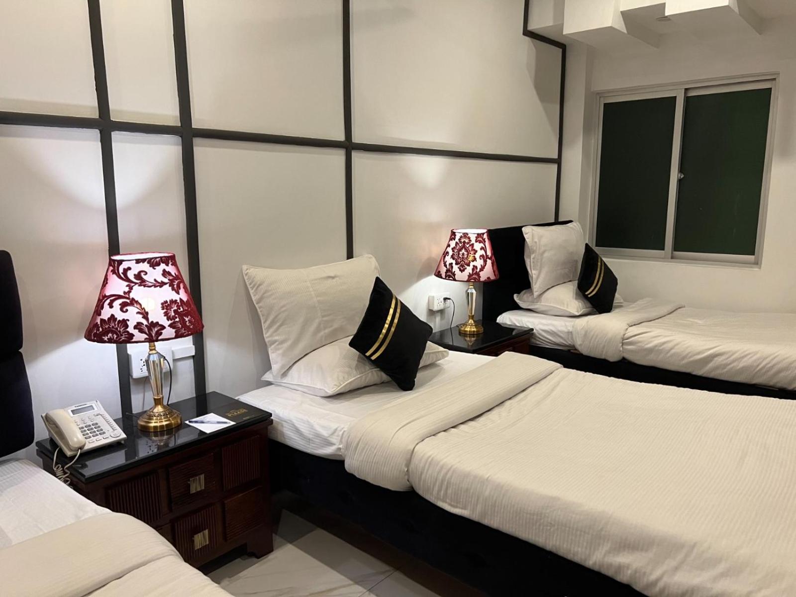 Executive Triple Room