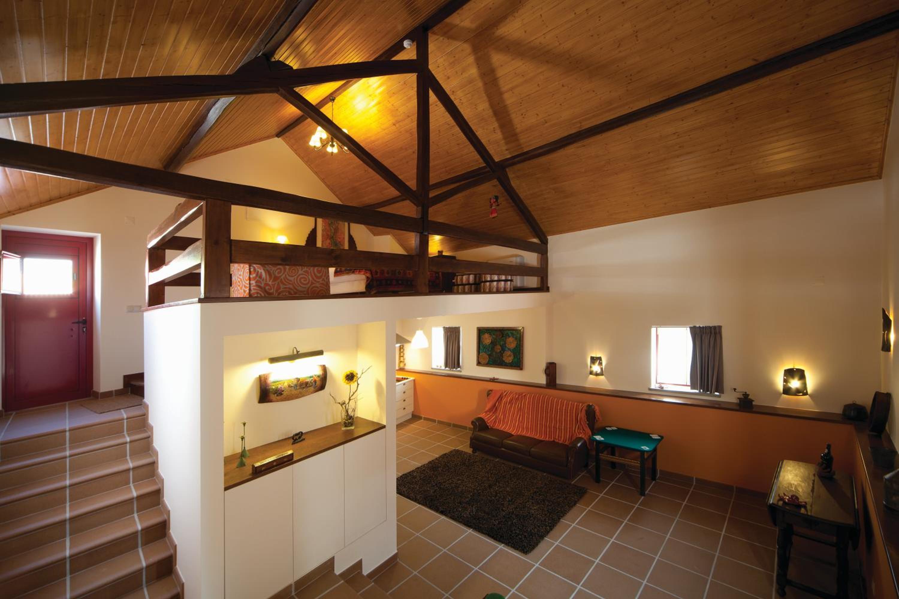 Loft photo 3