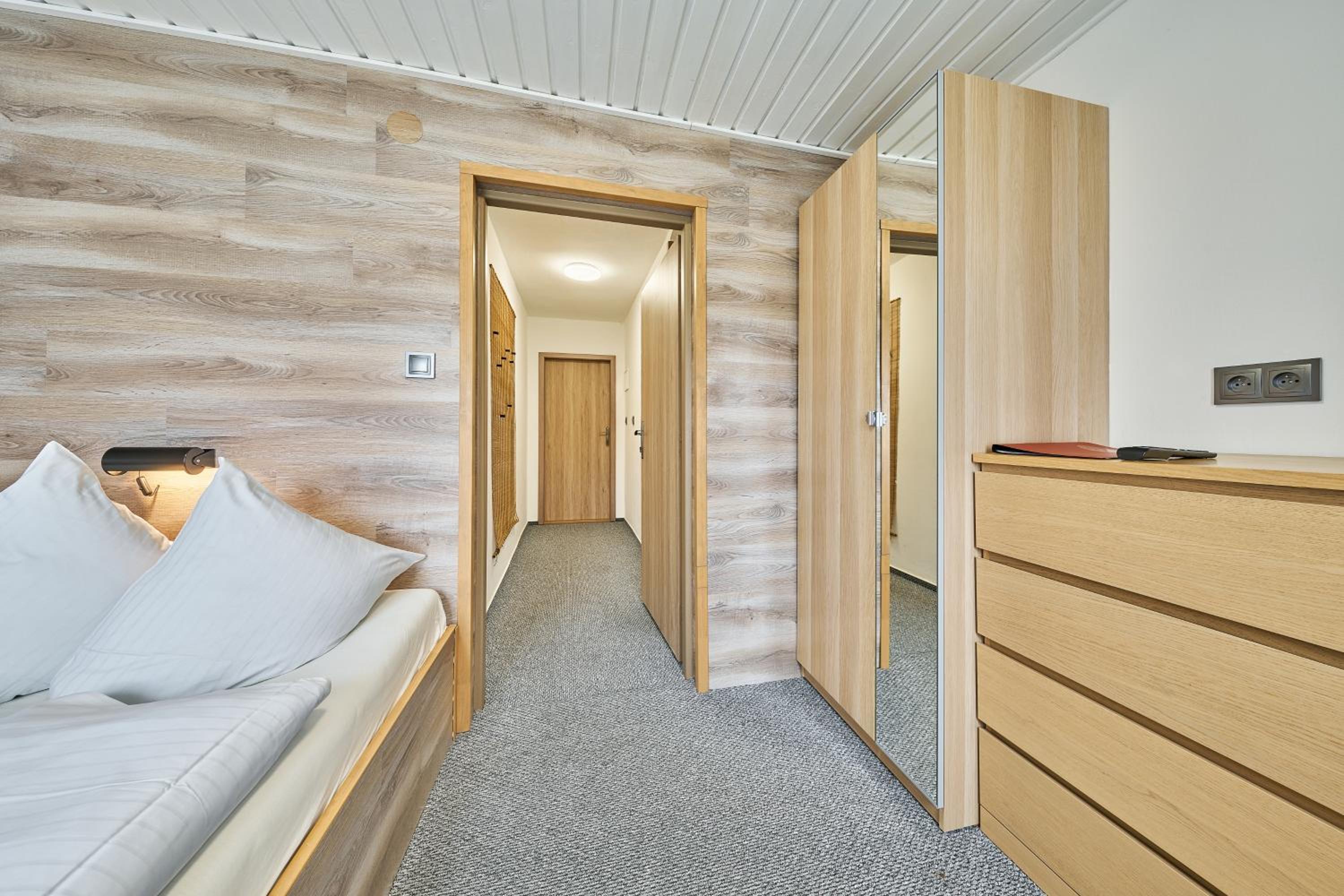 Triple Room photo 2