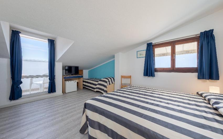 Economy Quadruple Room