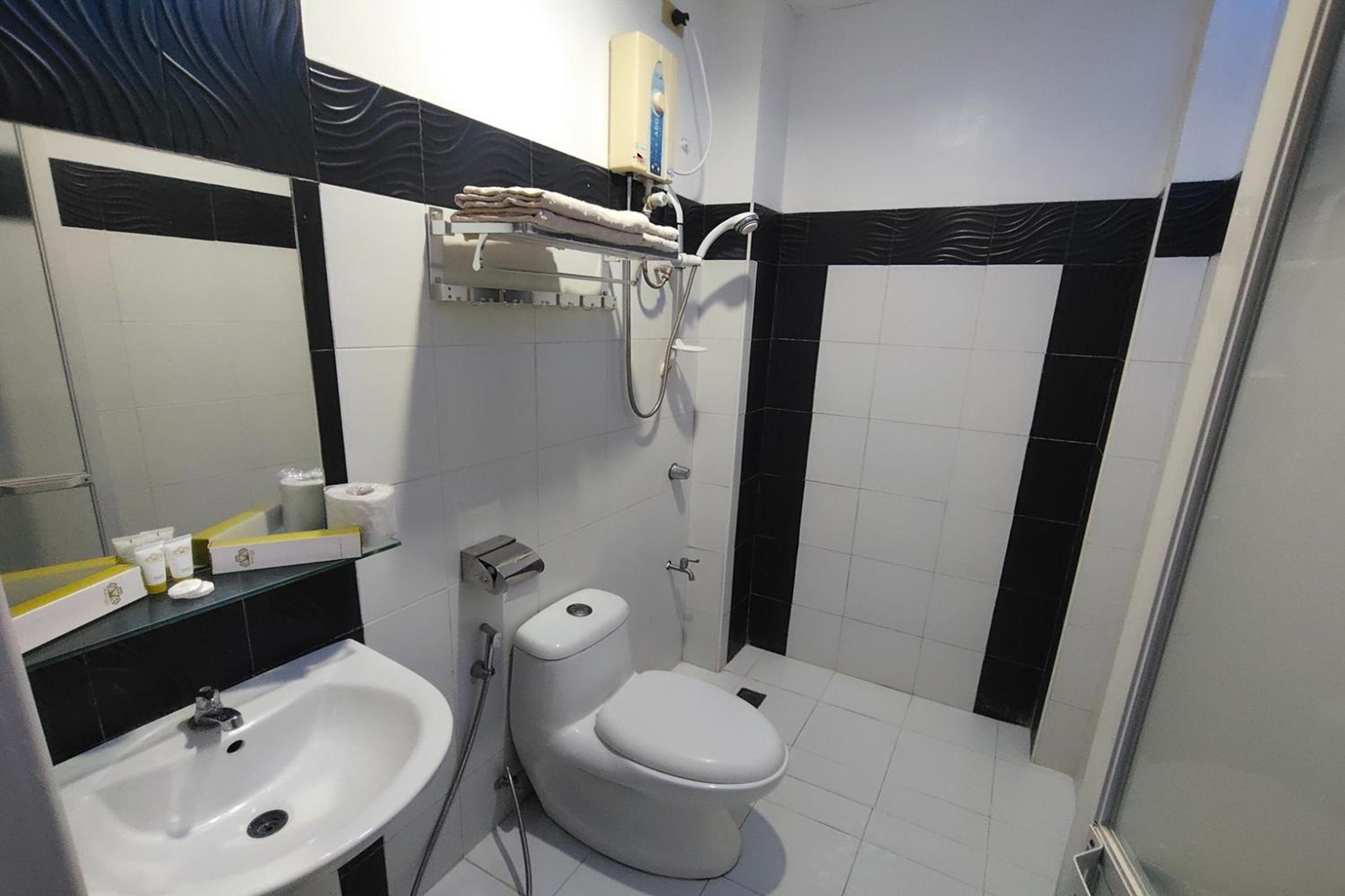 Deluxe Room - Photo 1