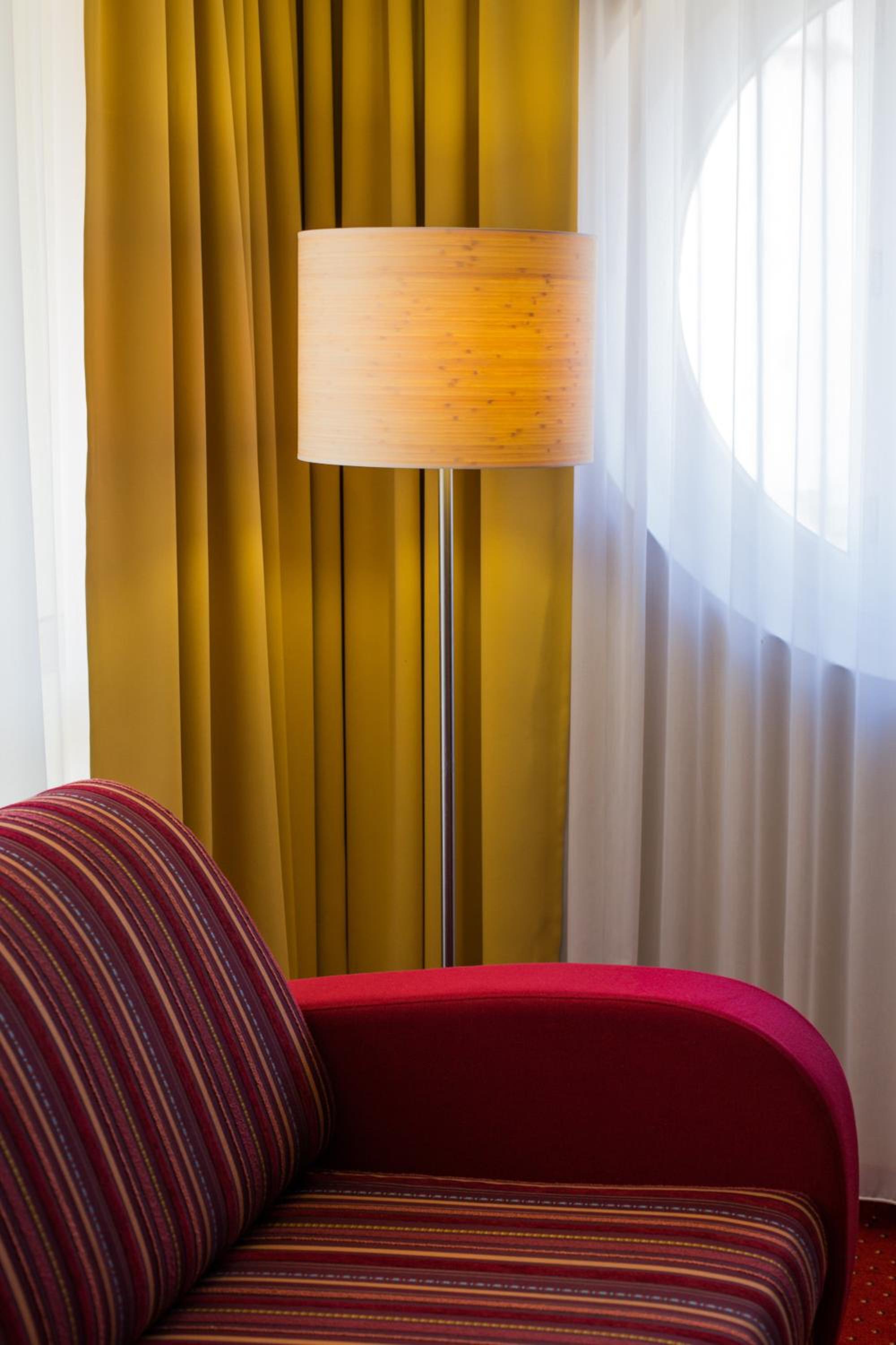 King Suite with Balcony - Photo 6