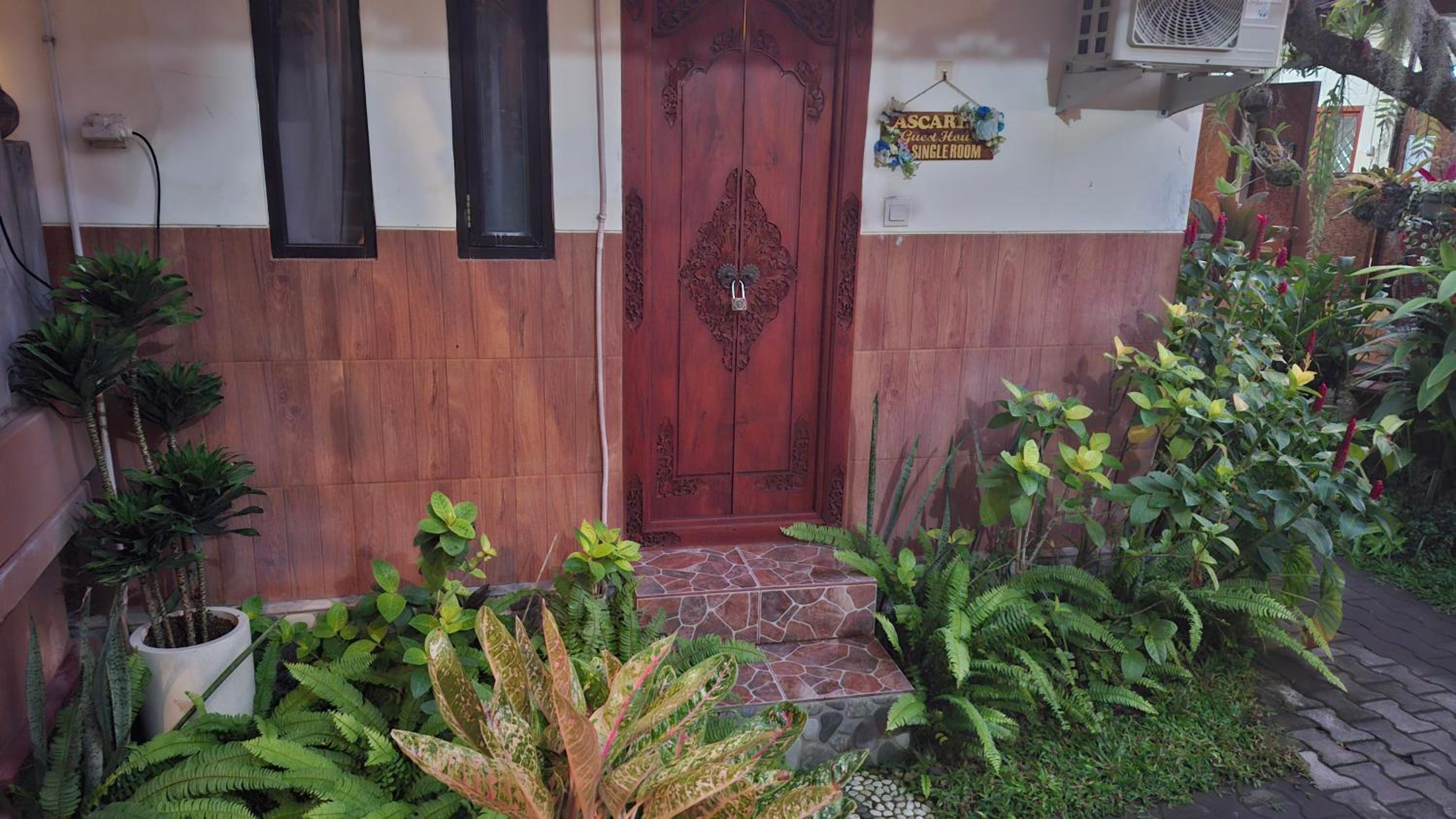 Budget Single Room