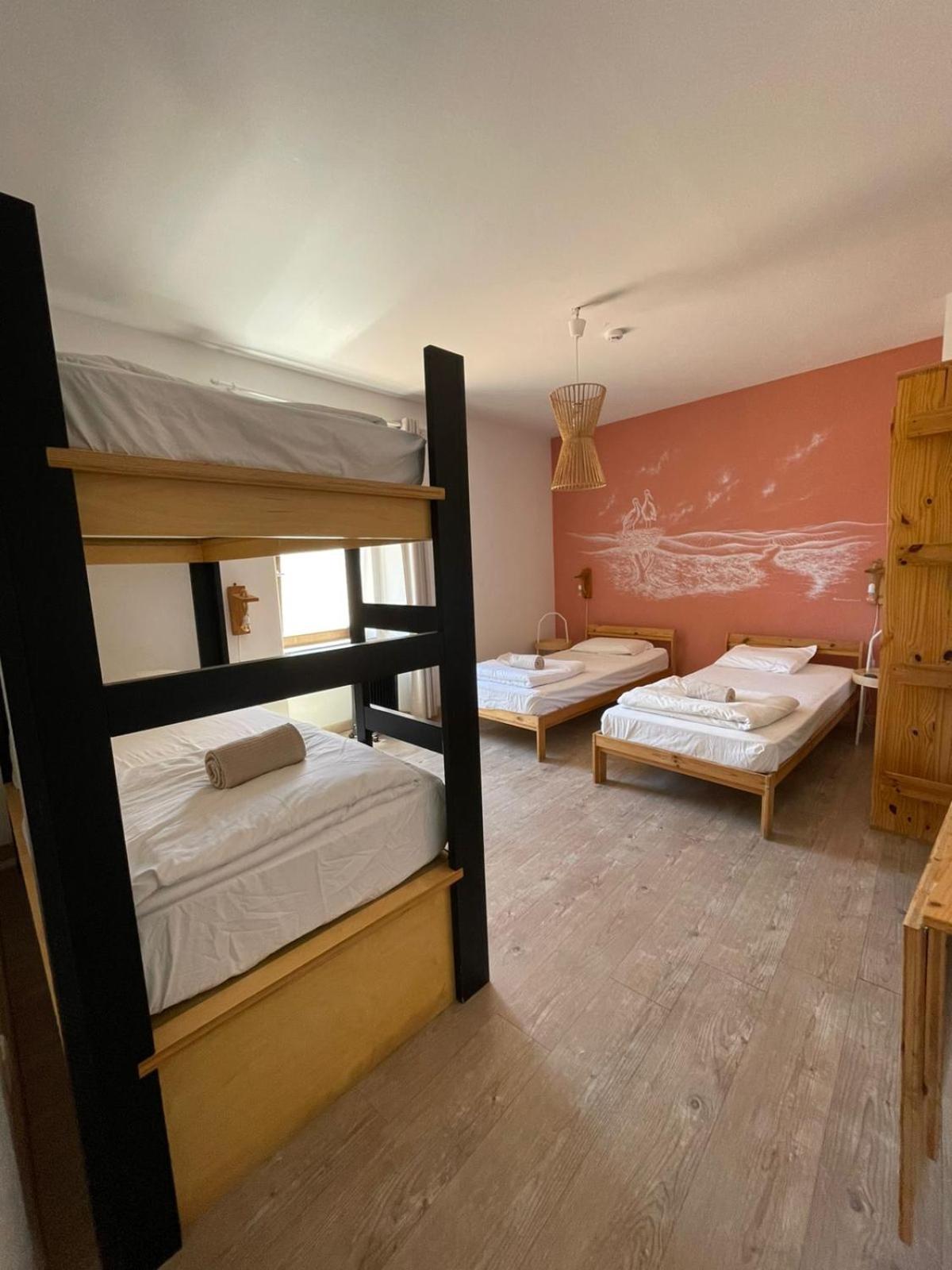 Twin Room with Extra Bed photo 3