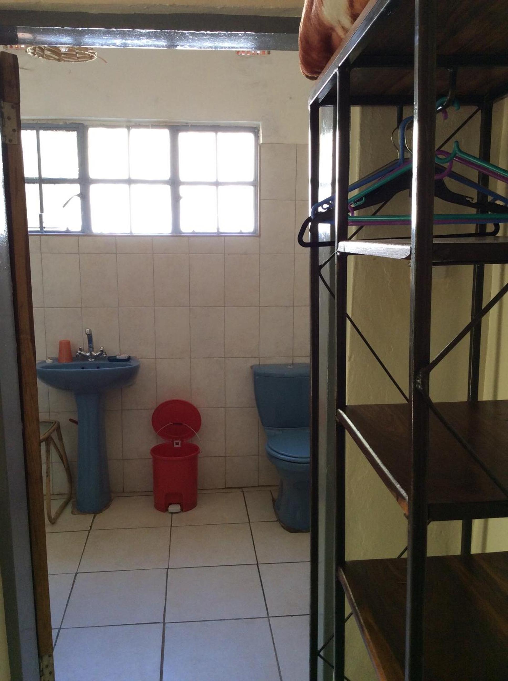 Budget Double Room photo 2