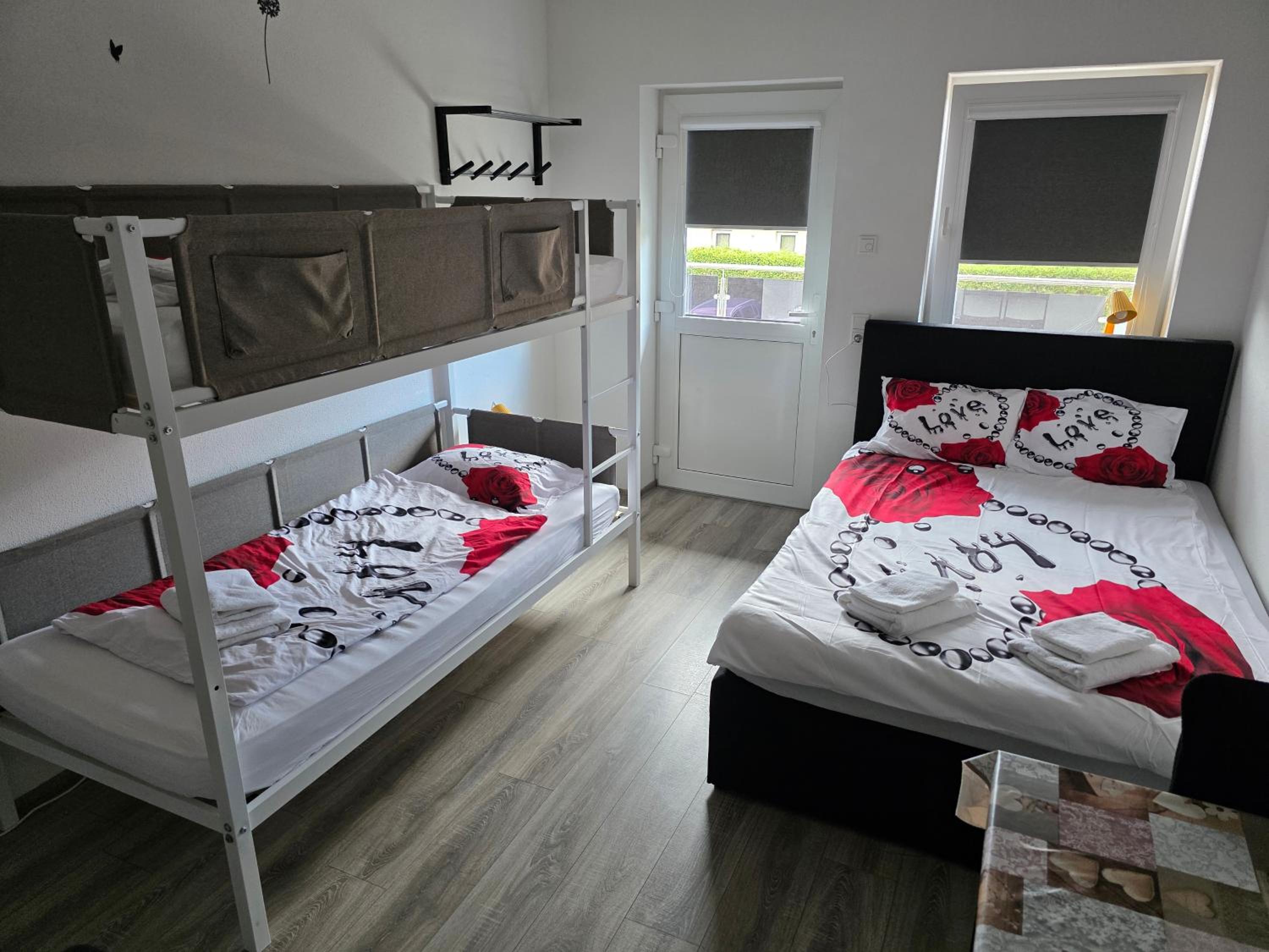Triple Room with Bathroom