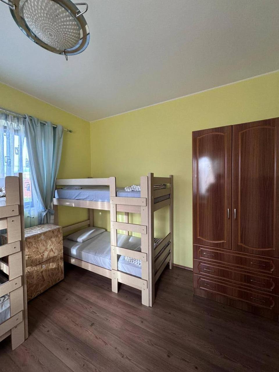Bed in 6-Bed Mixed Dormitory Room