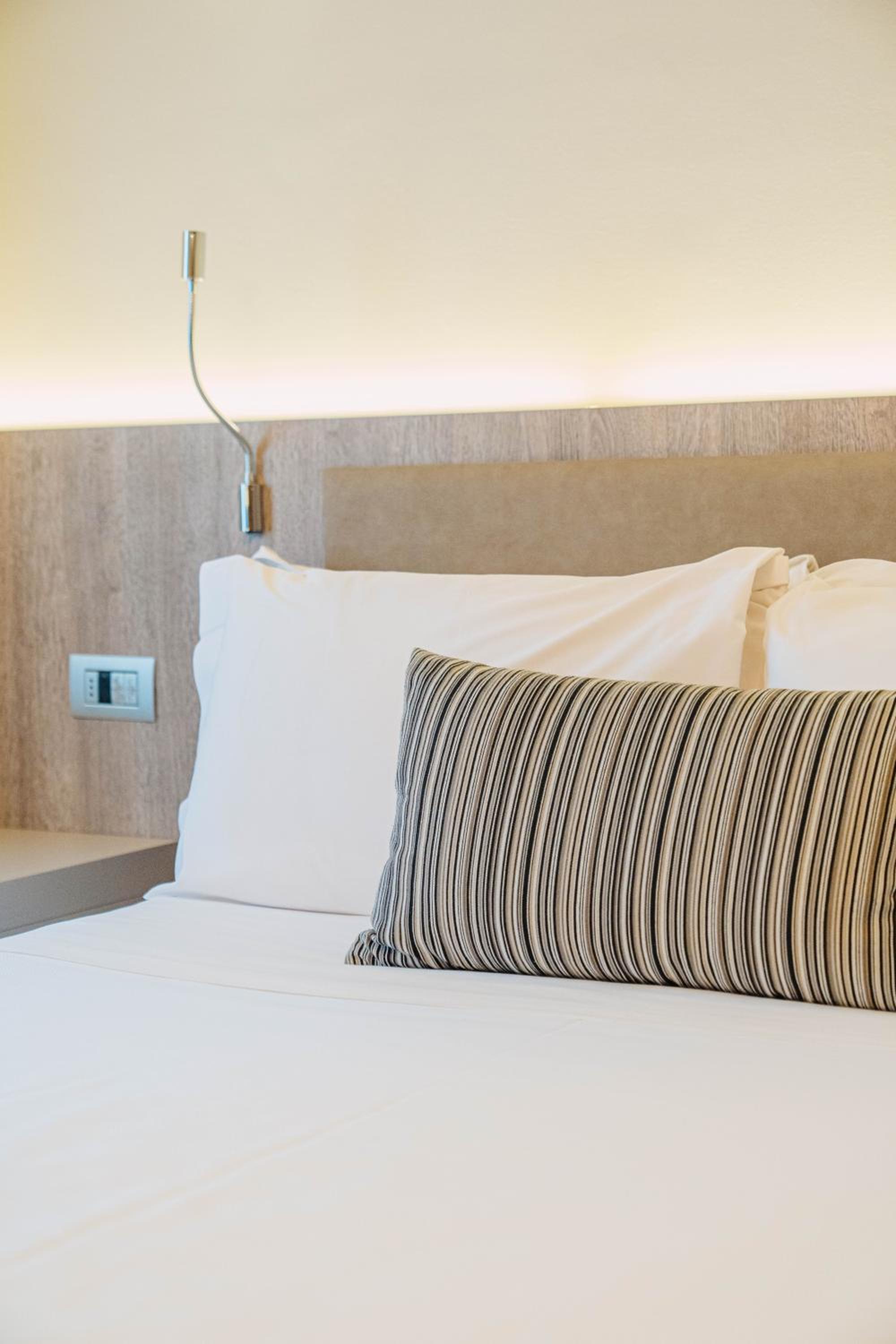 Comfort Double Room - Photo 11