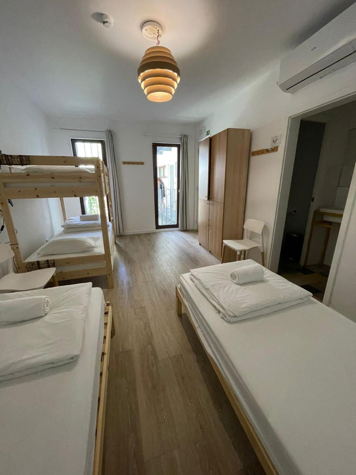 Bed in 4-Bed Mixed Dormitory Room