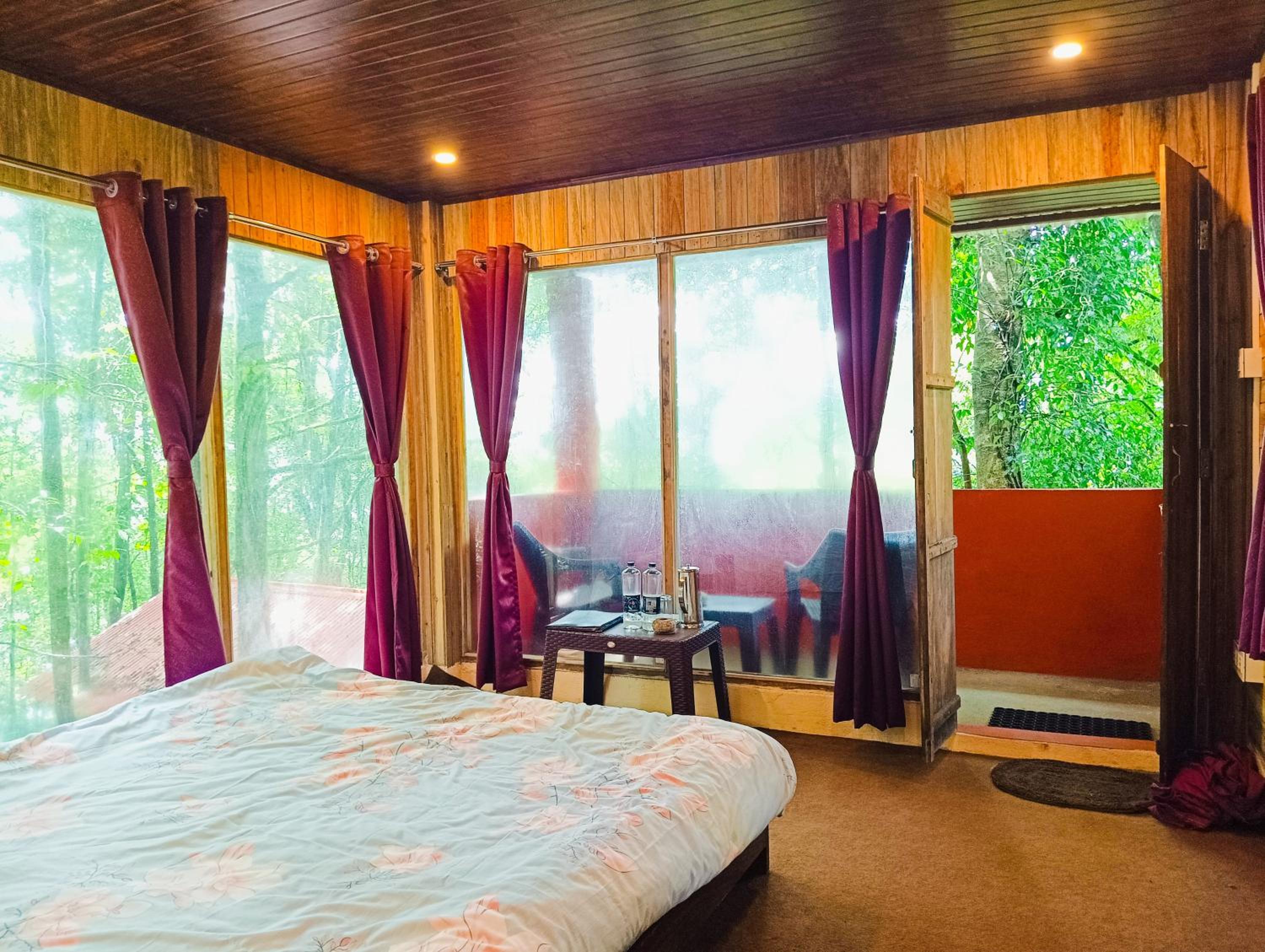 Suite - Photo 7