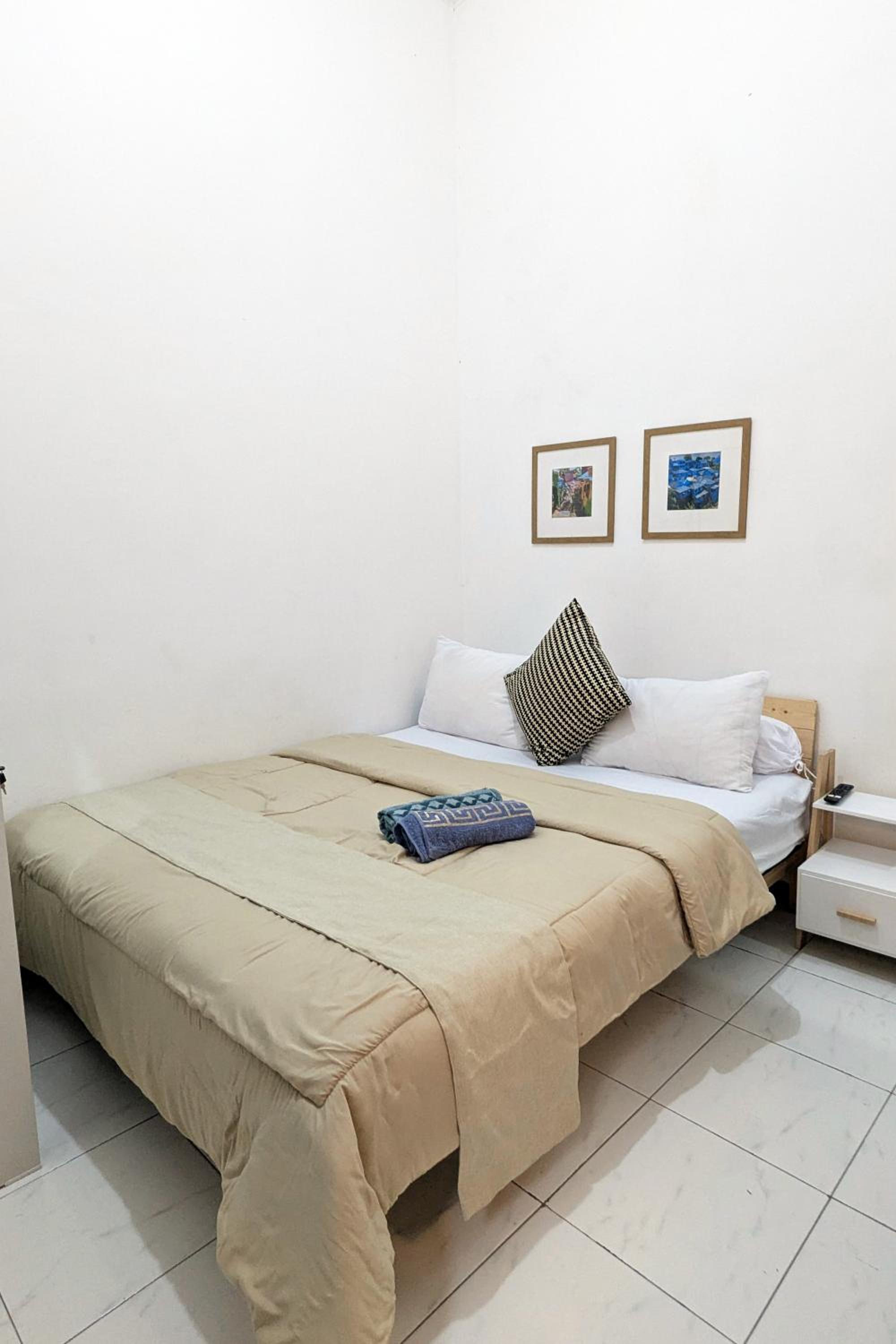 Economy Double Room