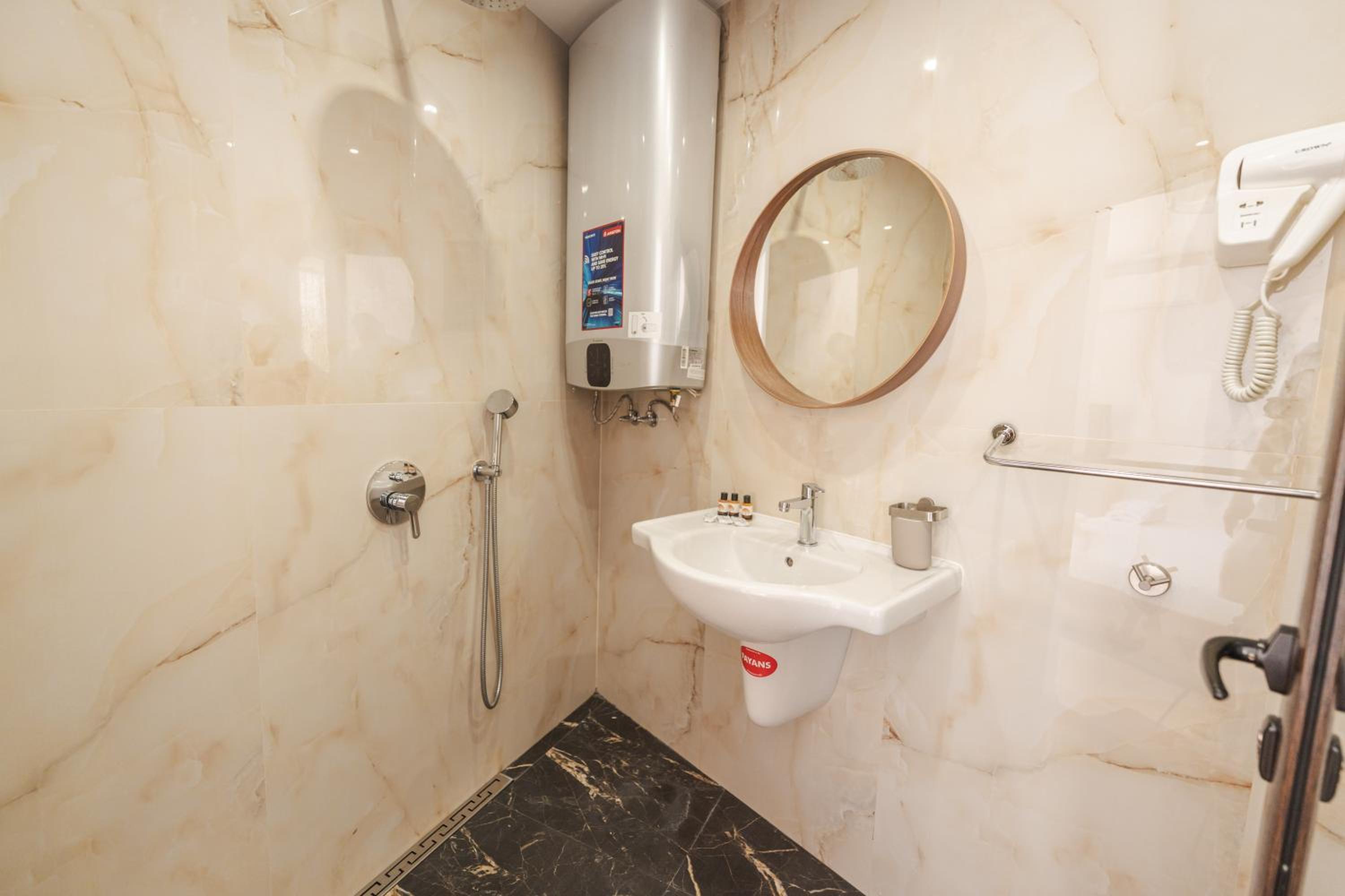 Two-Bedroom Apartment with River View photo 3