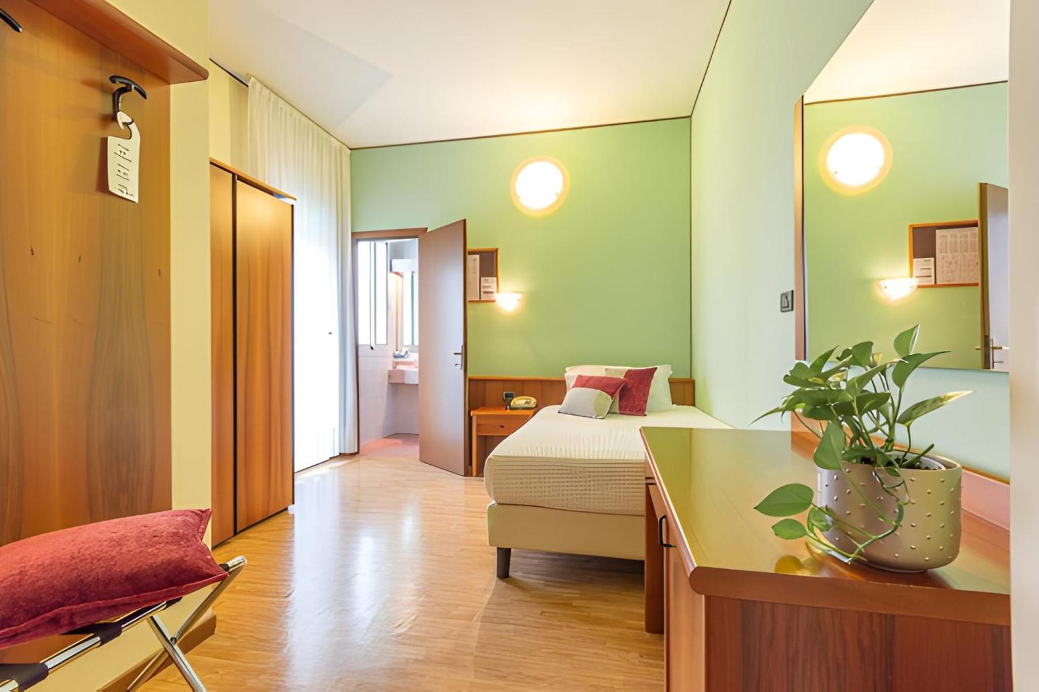 Single Room