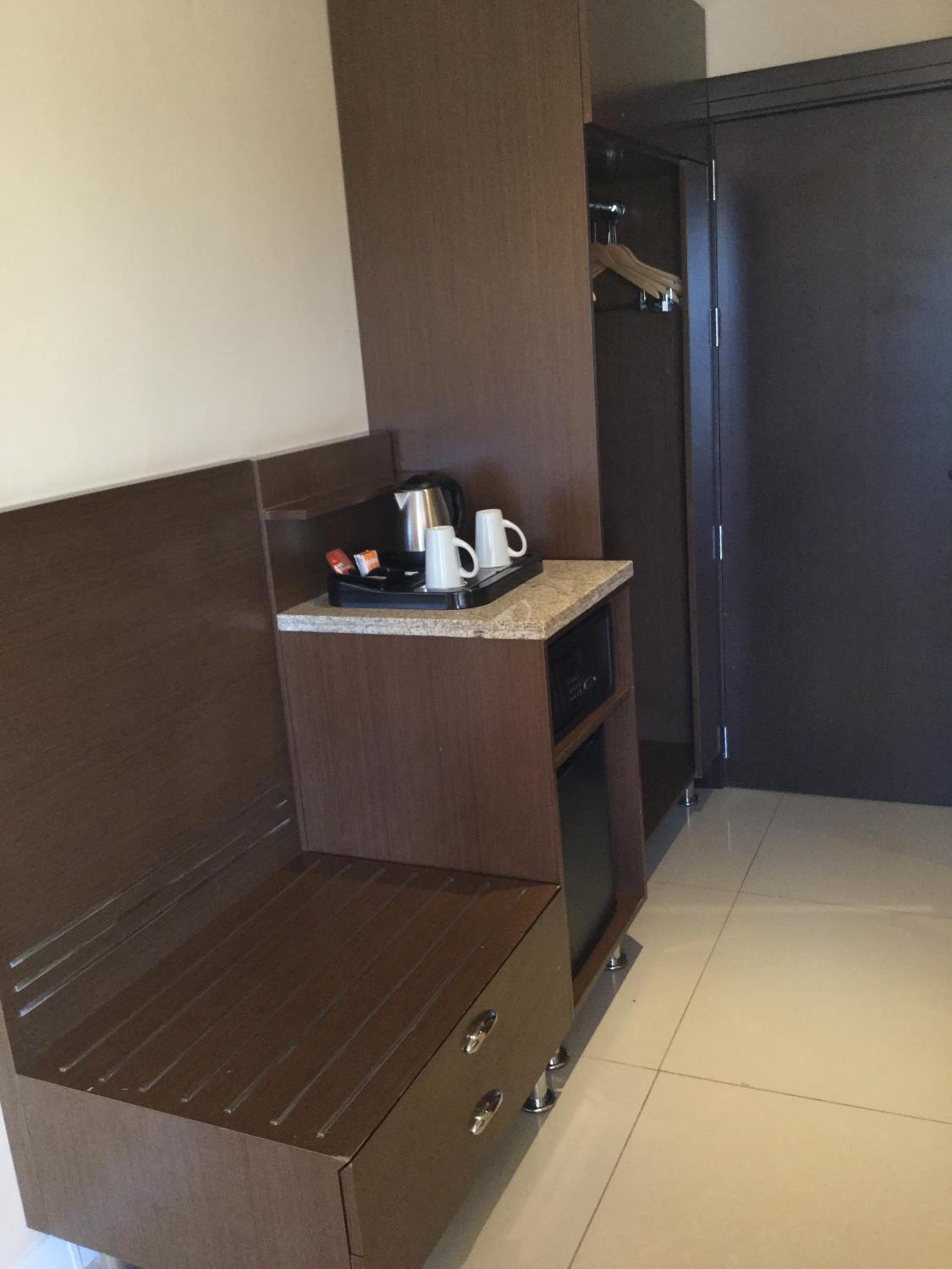 Double Room with Pool View photo 3