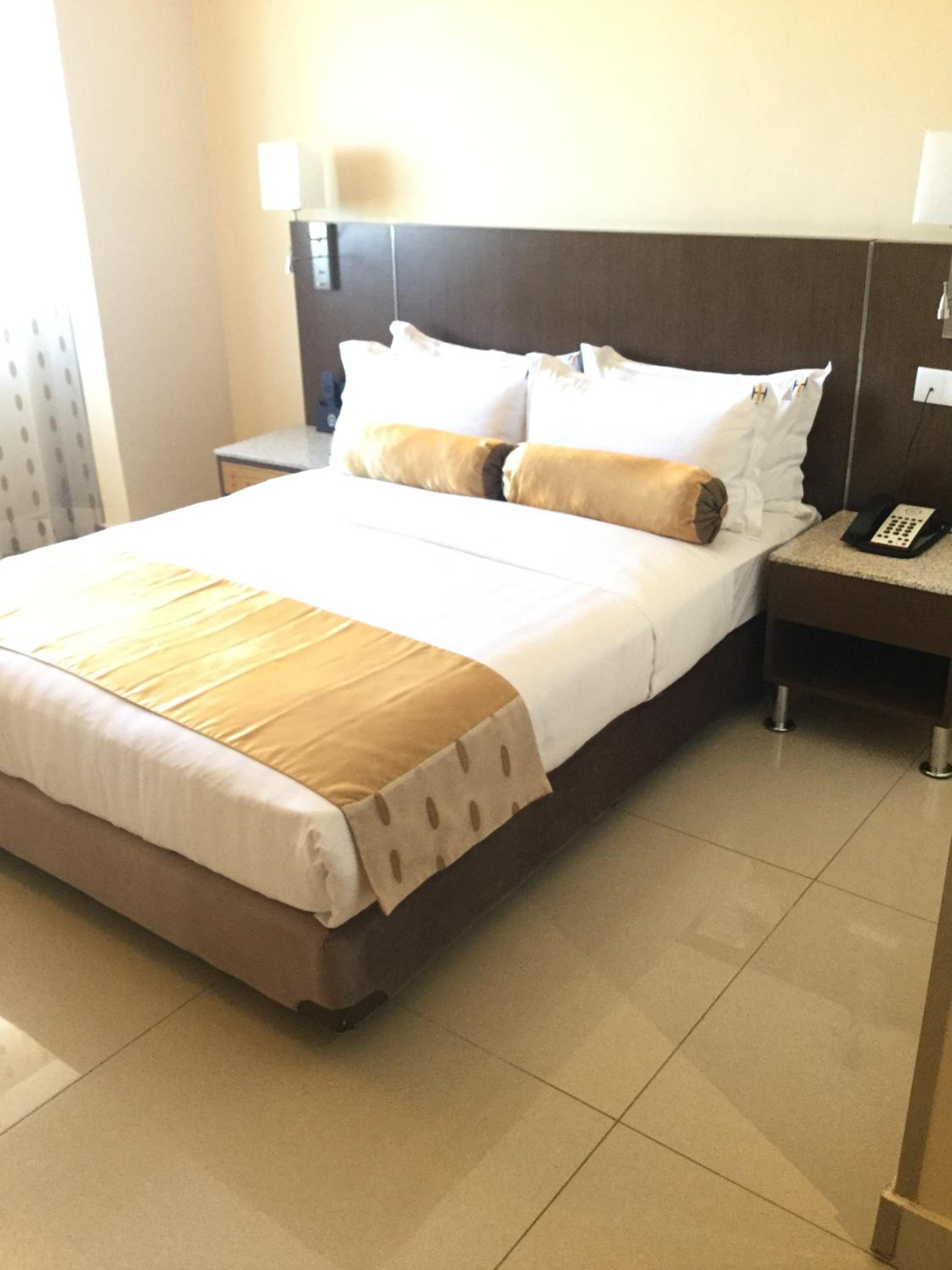 Double Room with Pool View