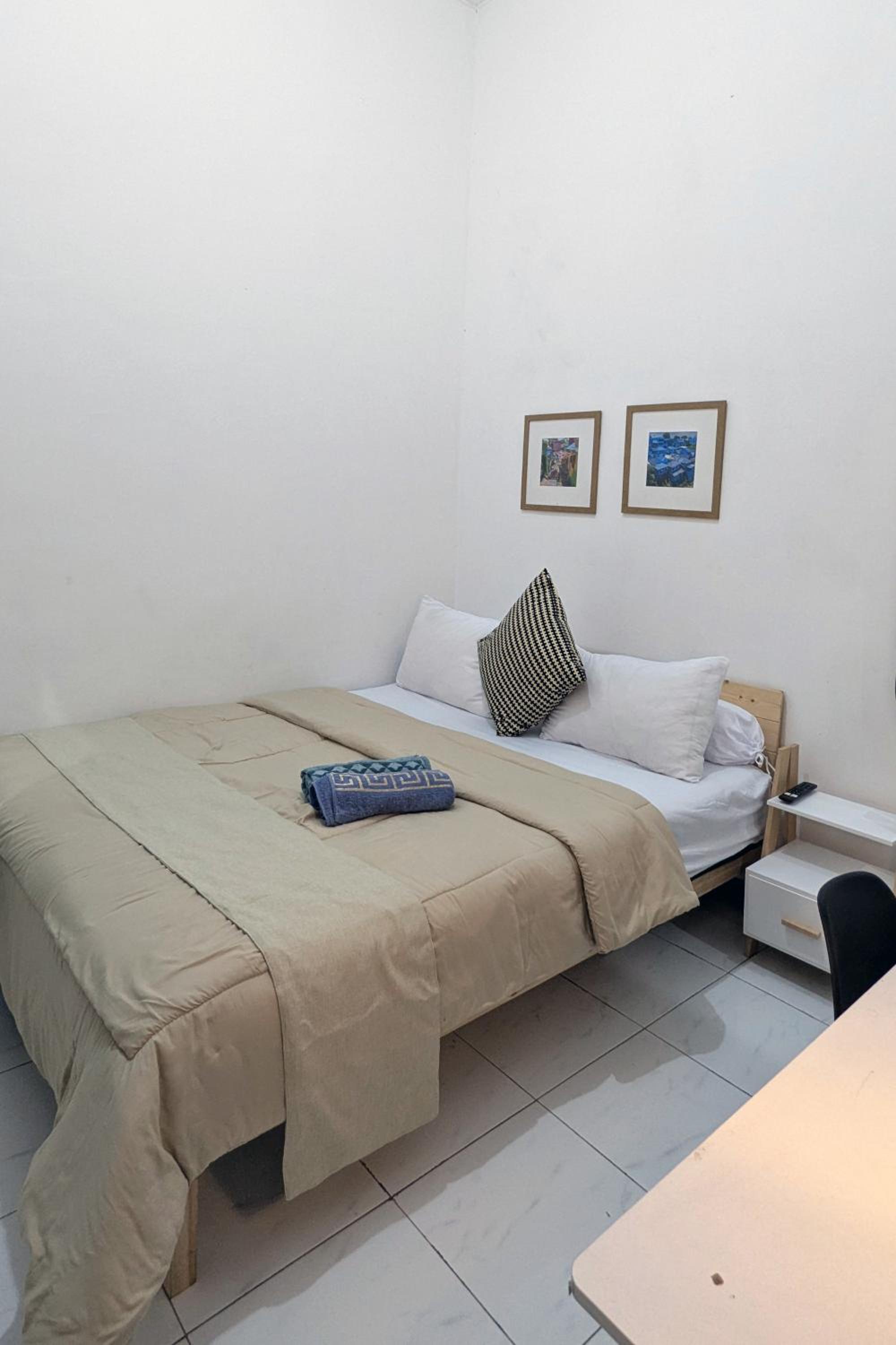 Economy Double Room