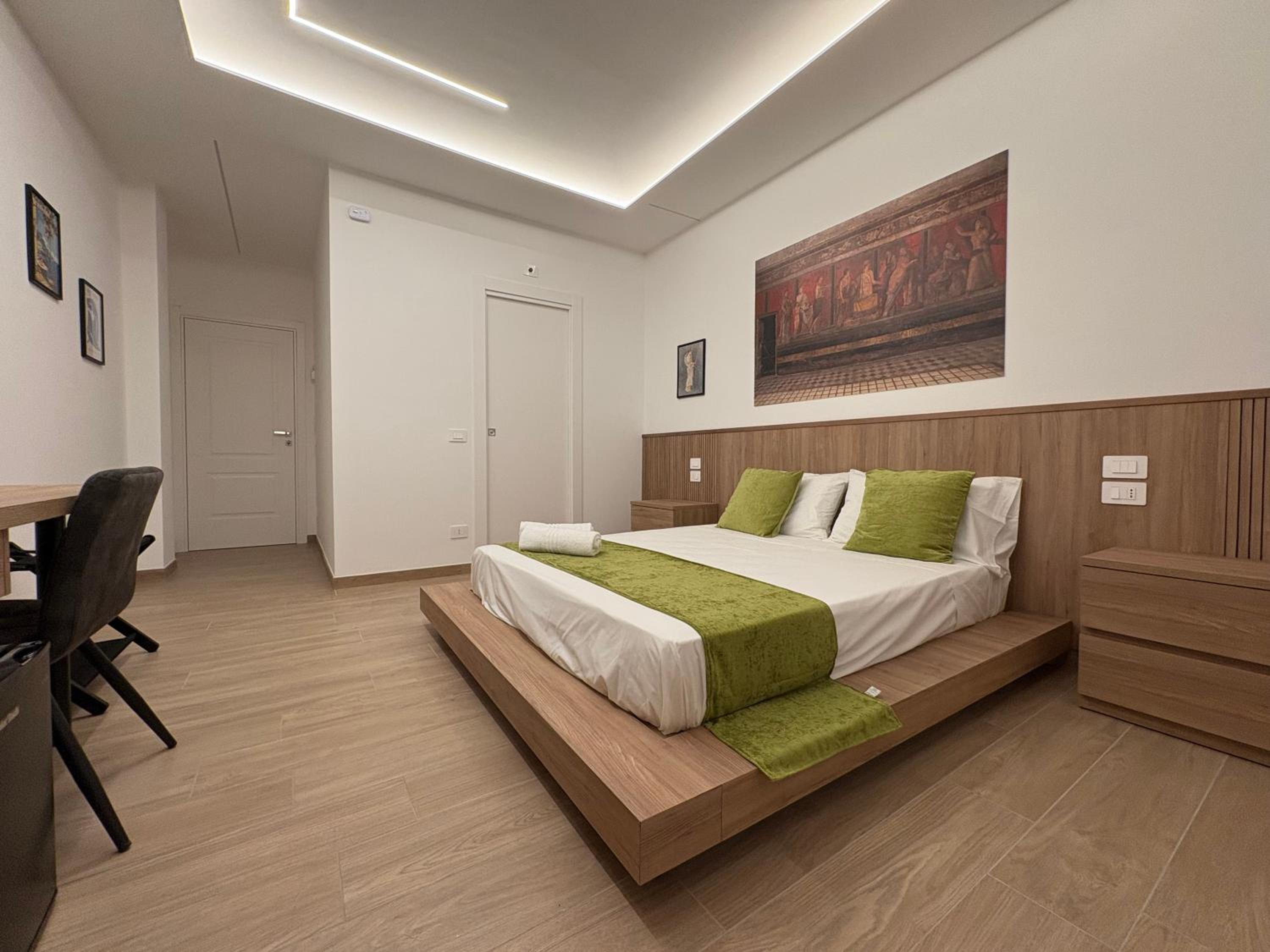 Deluxe King Room