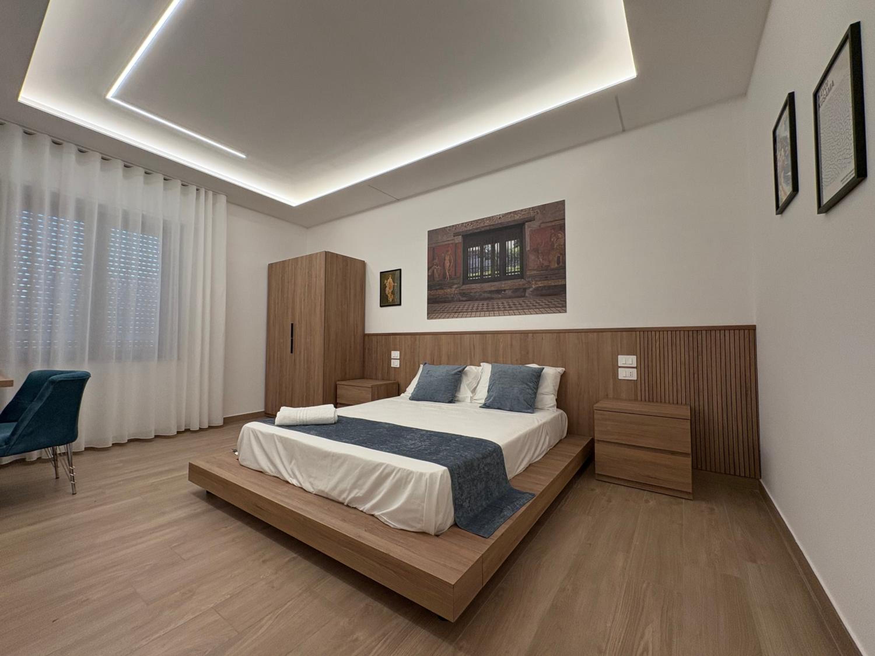 Deluxe Queen Room