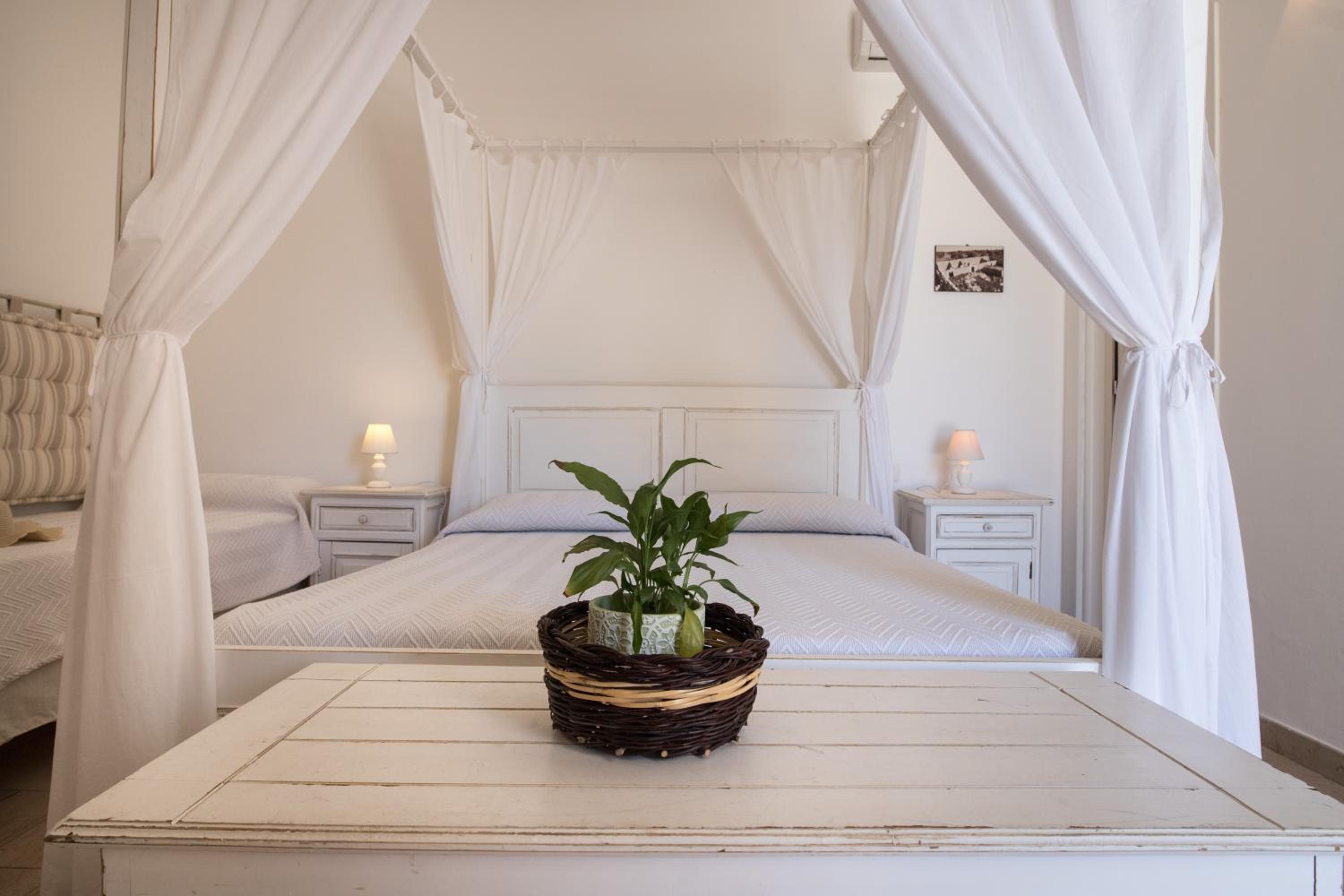 Standard Triple Room photo 2