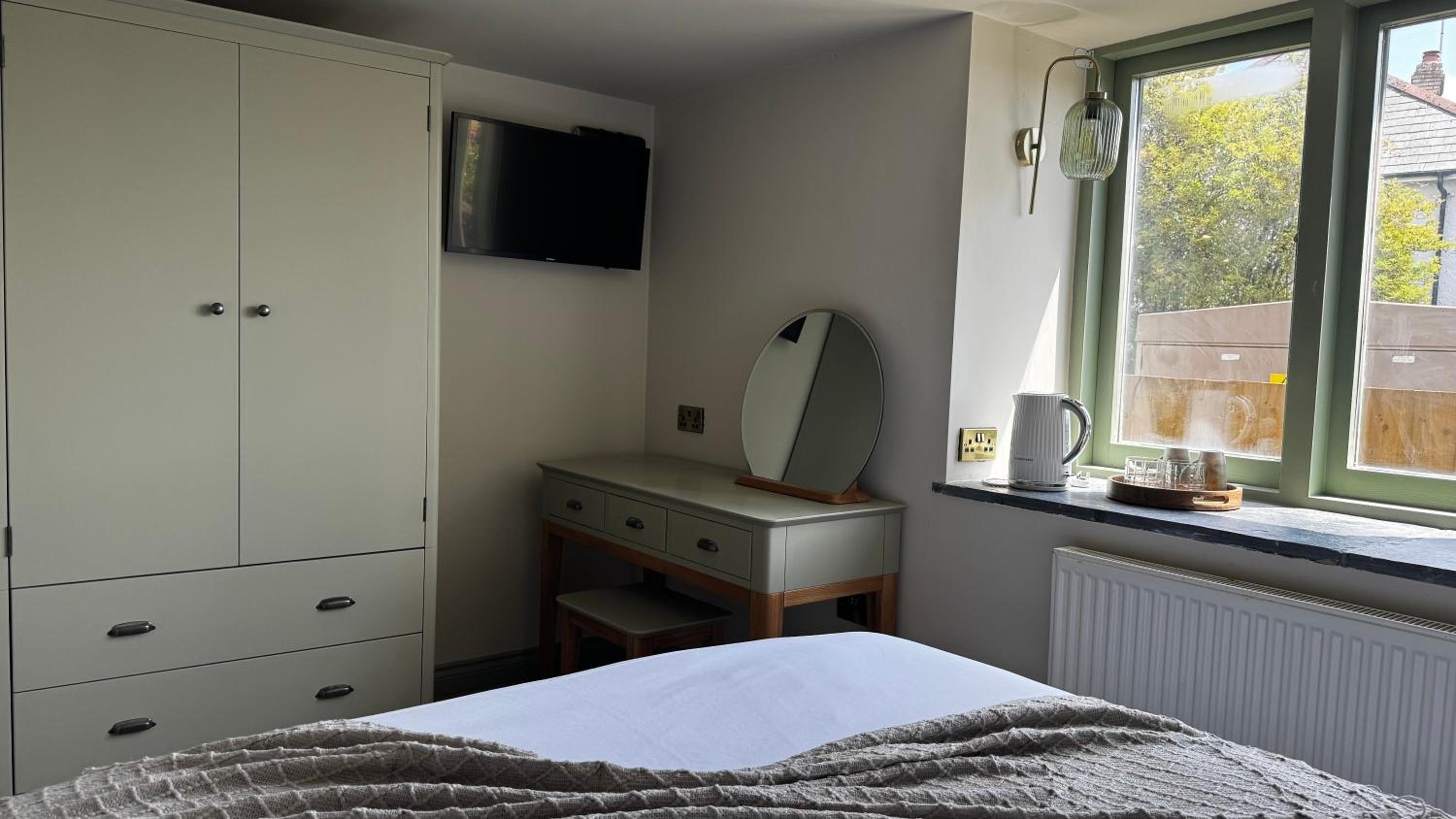 Standard King Room