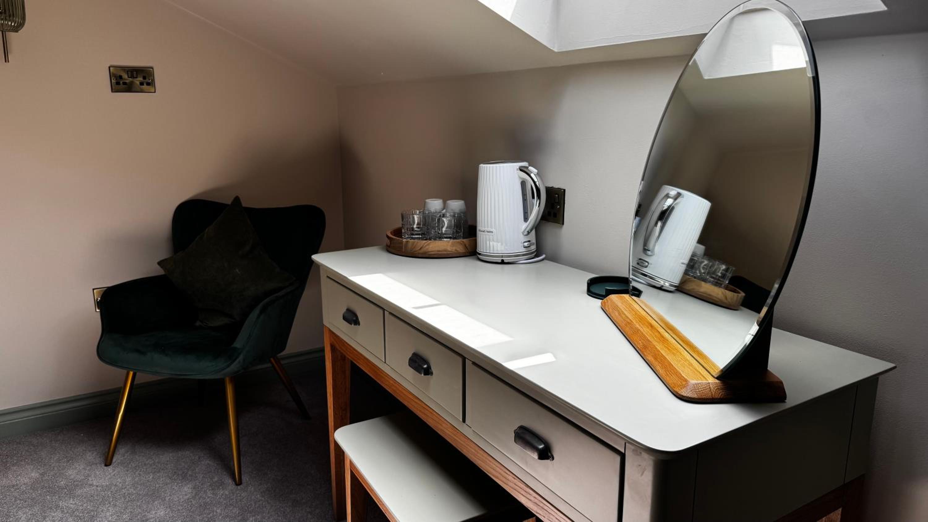 Standard King Room