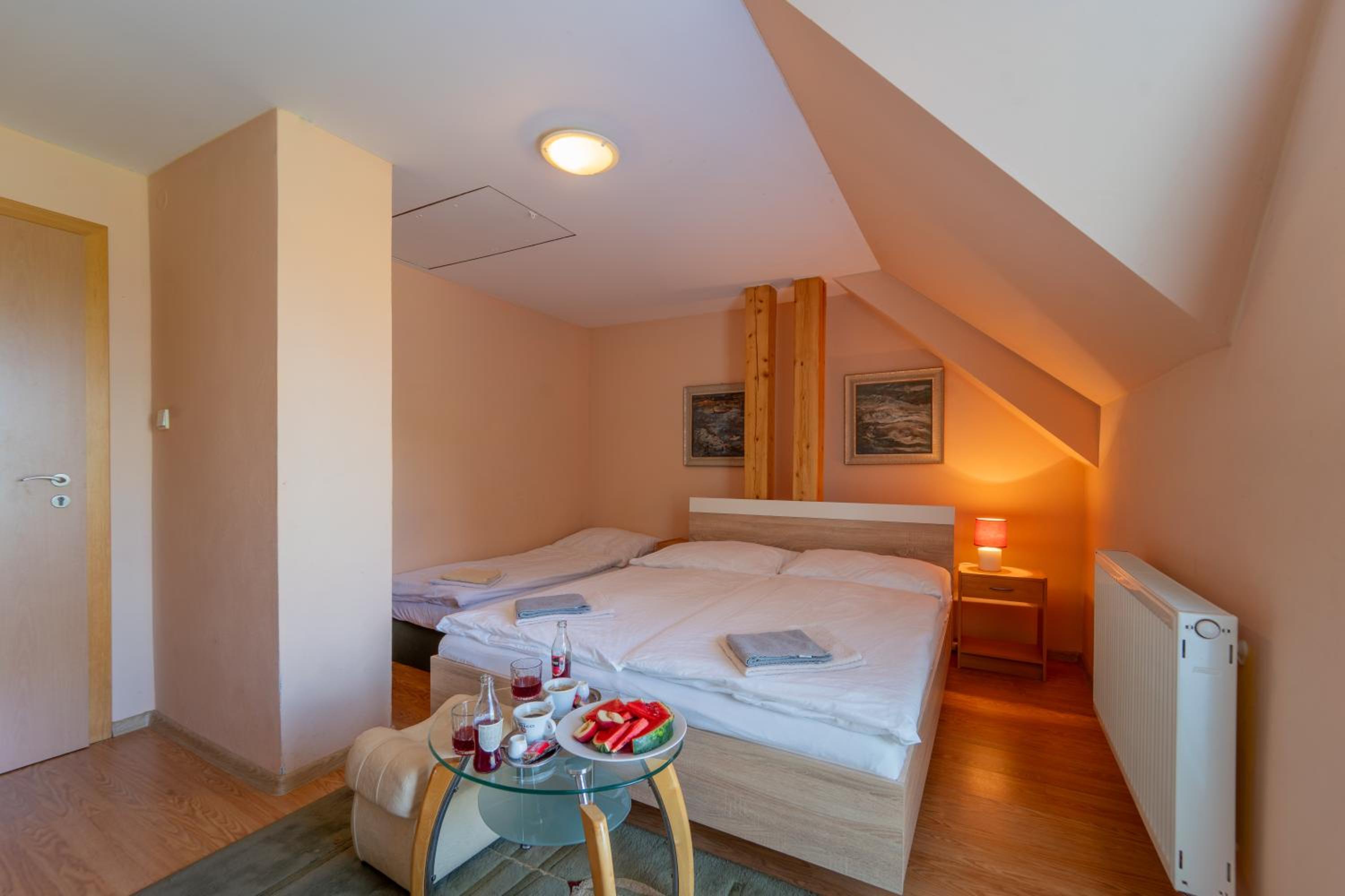 Triple Room with Lake View photo 1