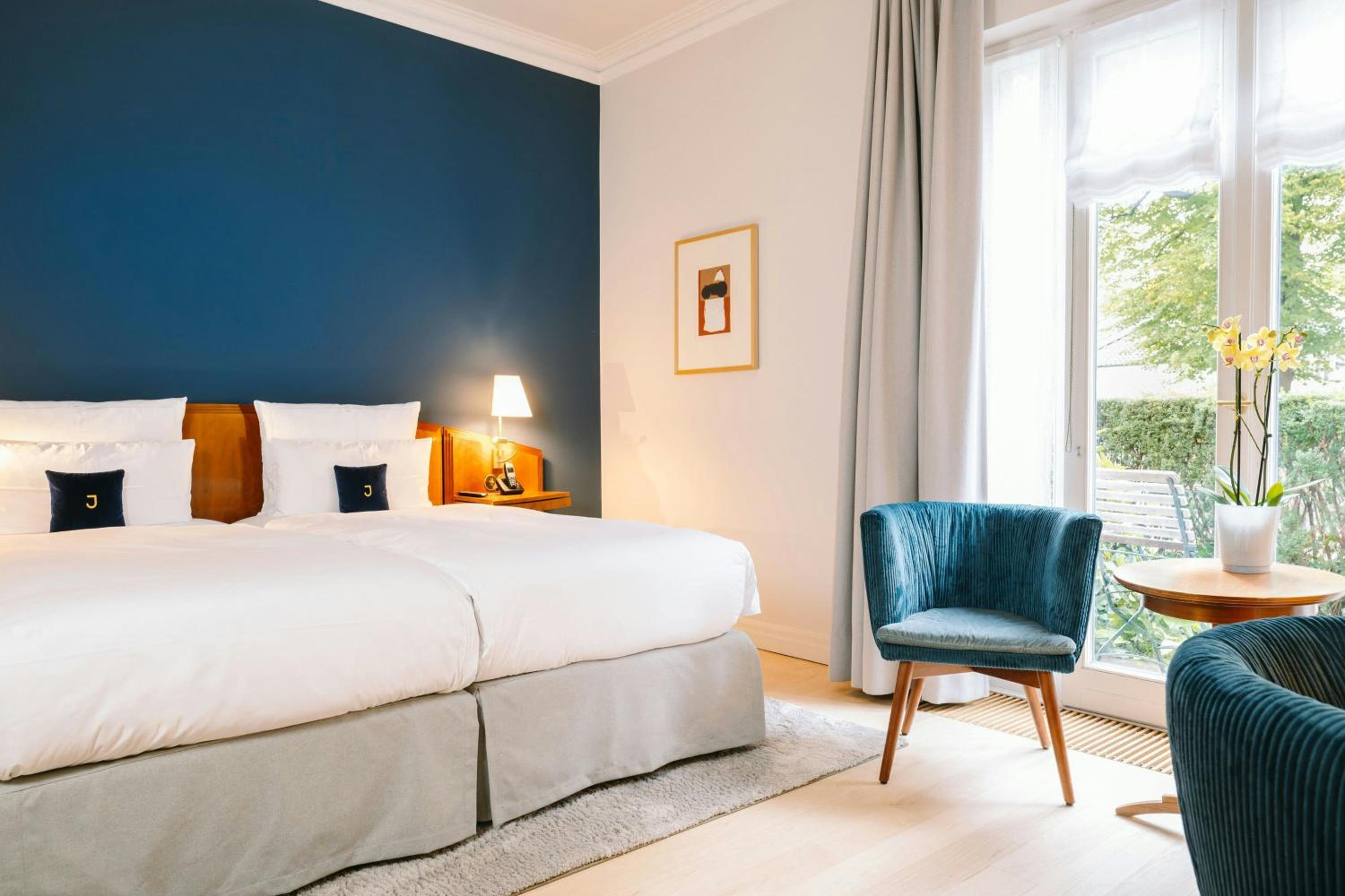 Deluxe Double Room with Garden View photo 1