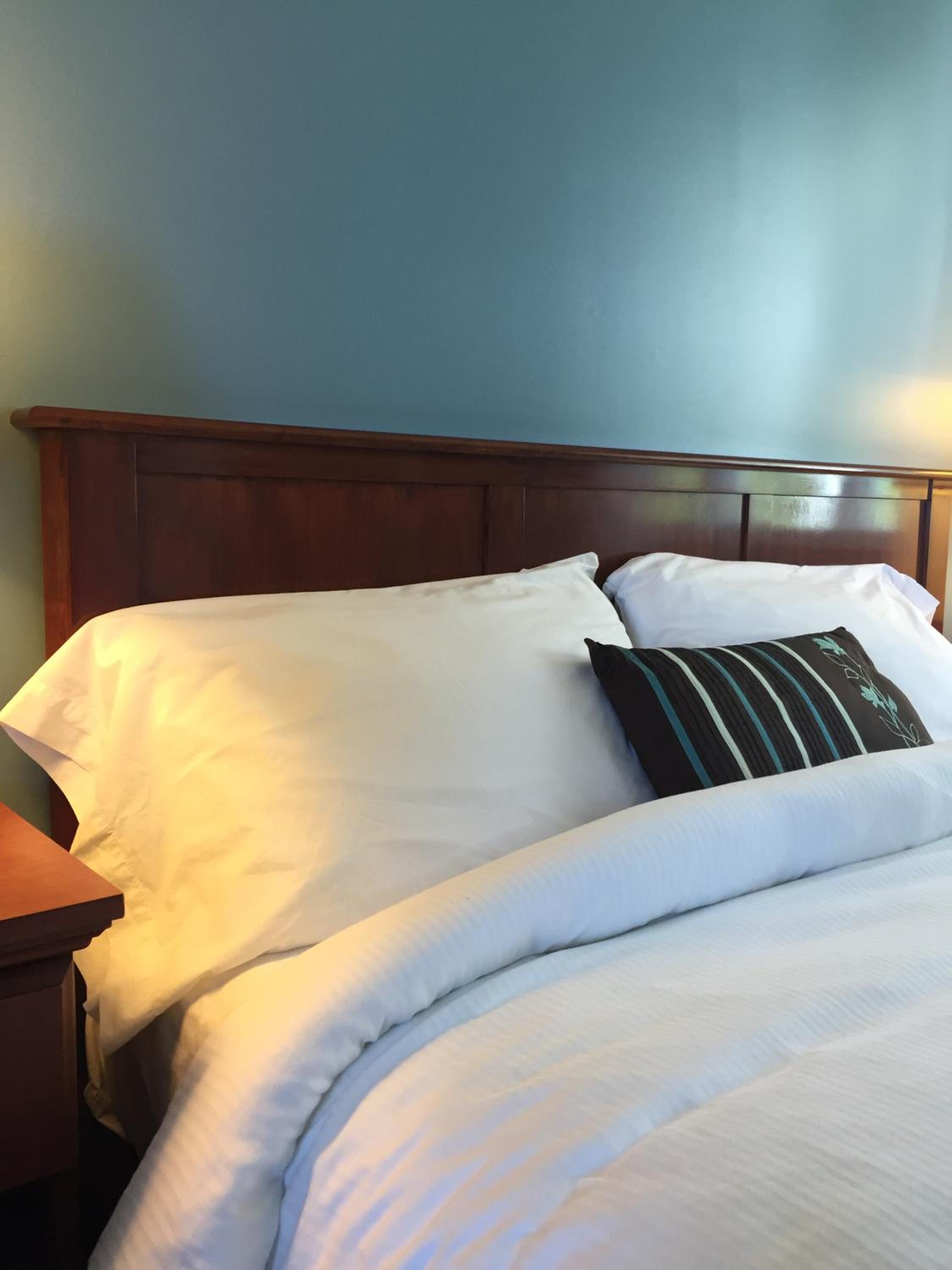 Queen Room with Balcony photo 2