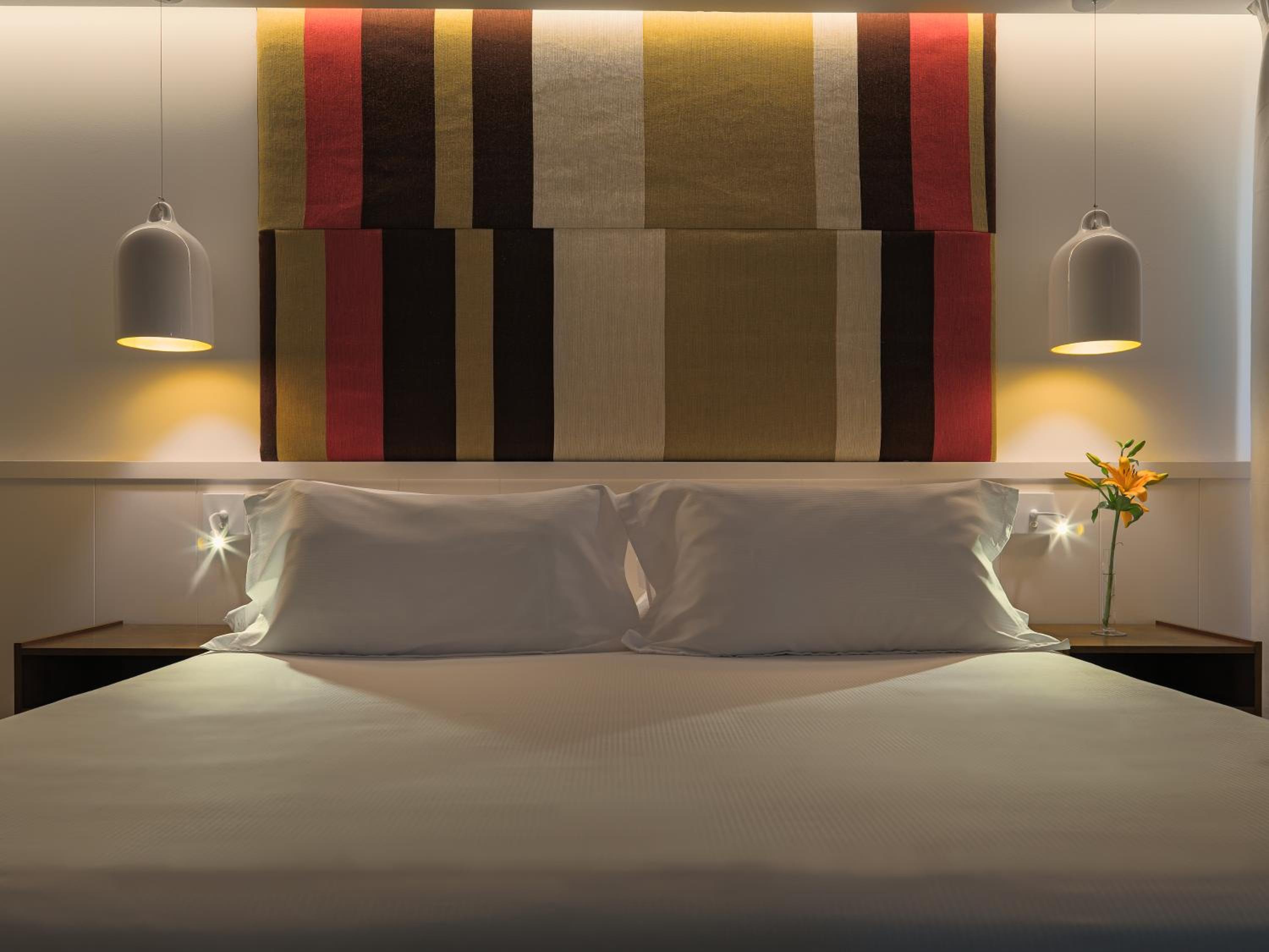 Double or Twin Room thumbnail 5