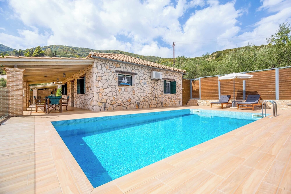 Villa (2 Bedrooms)