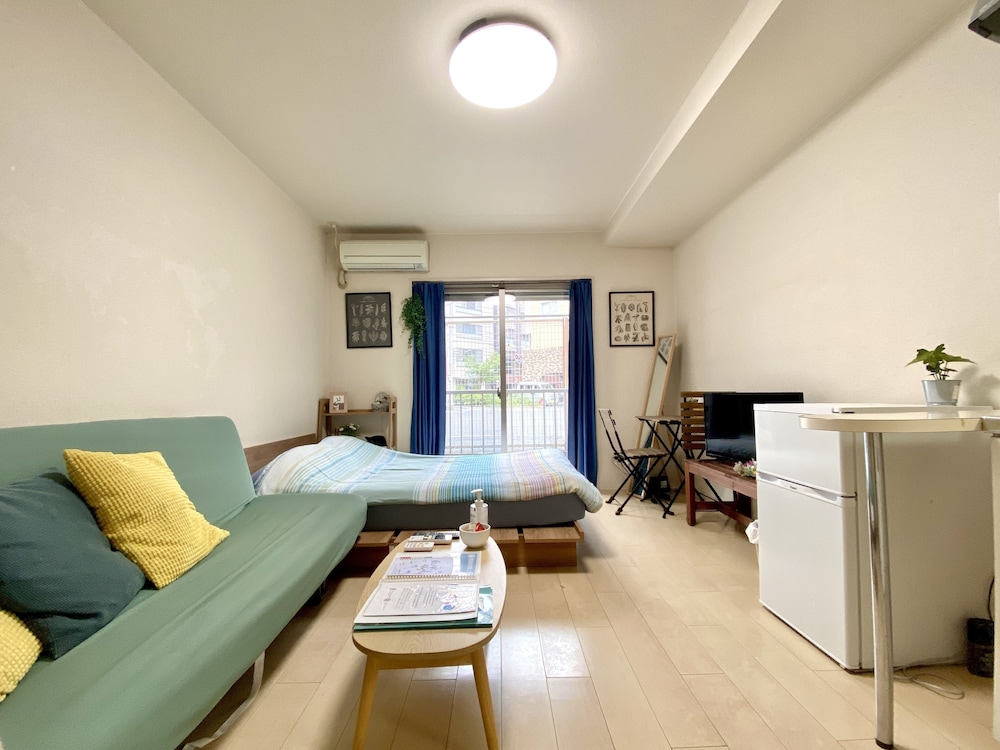 Apartment (1B) photo 1