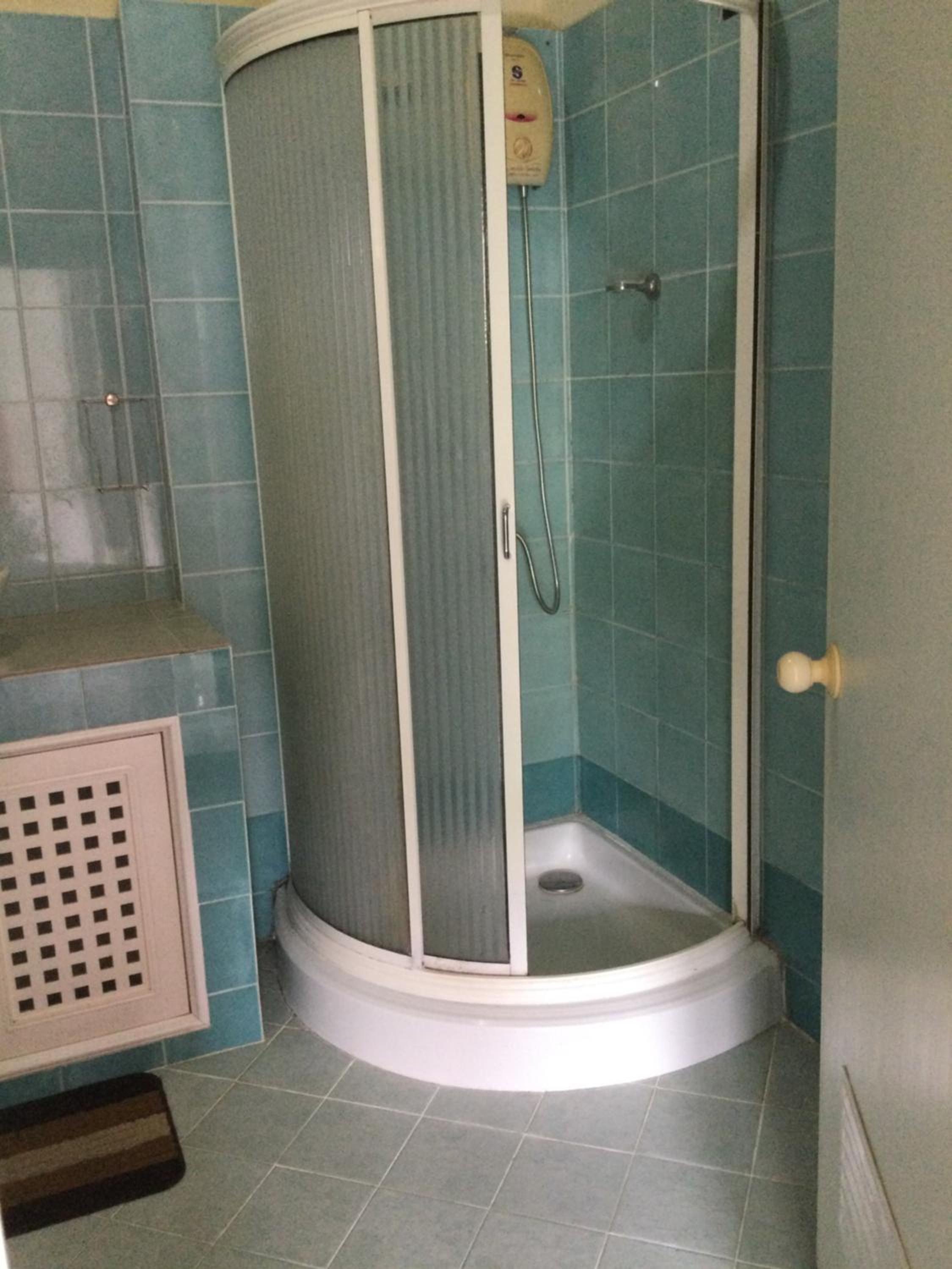Deluxe Double Room with Shower photo 2