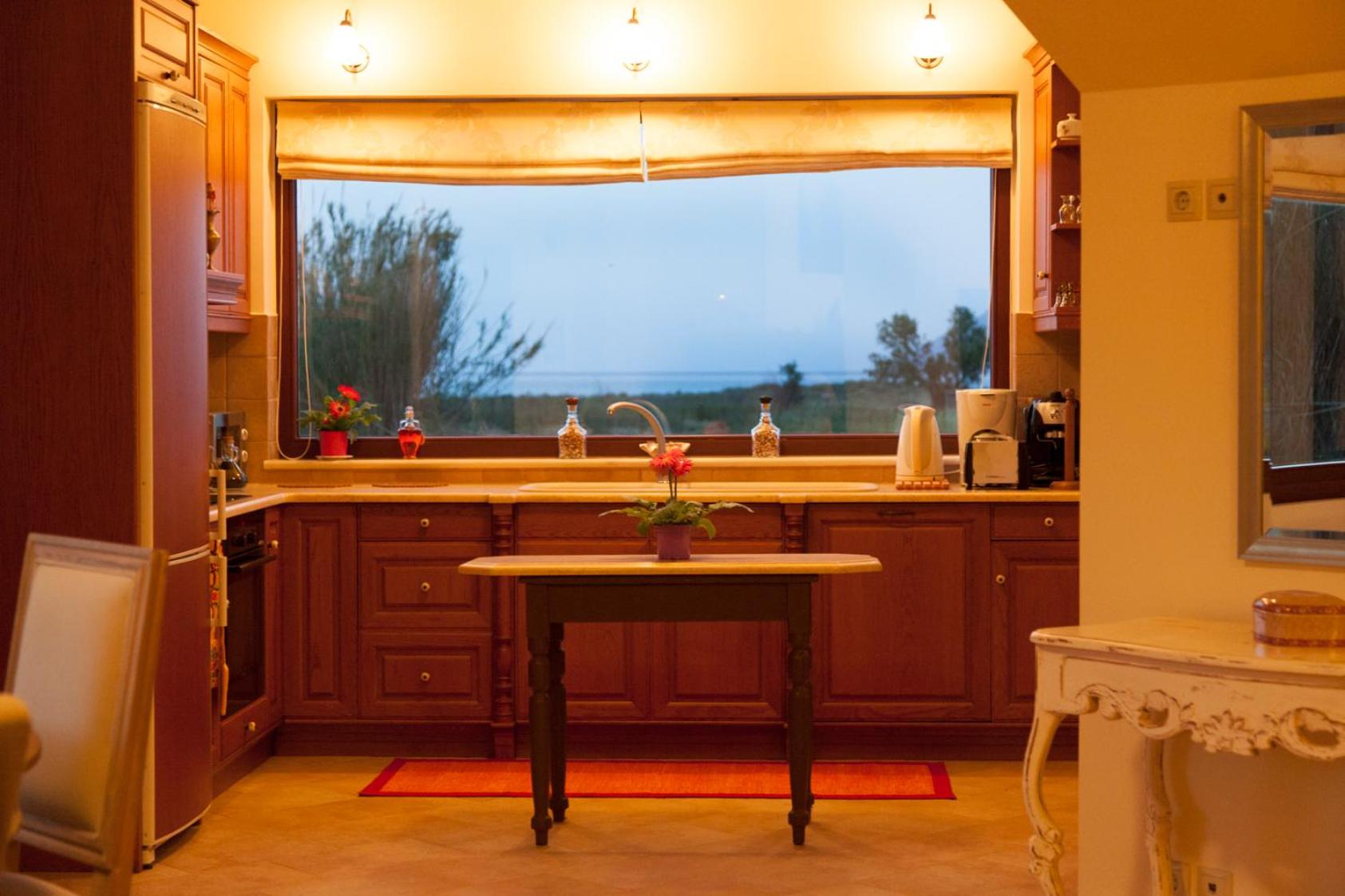 Villa with Sea View photo 2