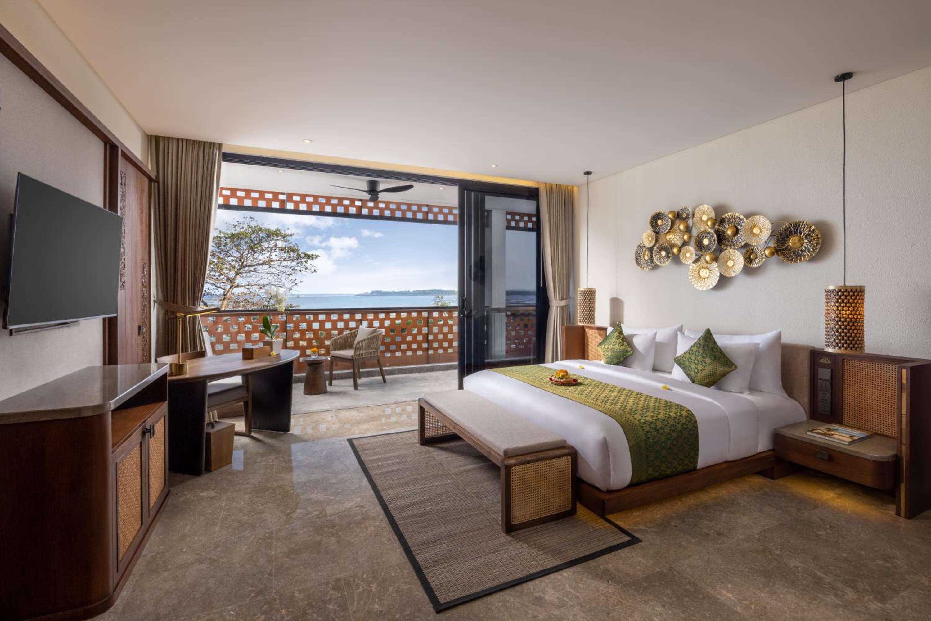 Ocean View Grand Suite - Photo 3