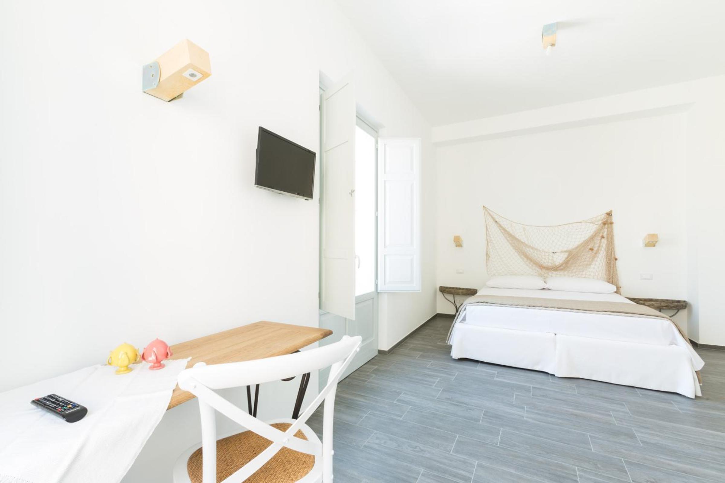 Deluxe Triple Room photo 1