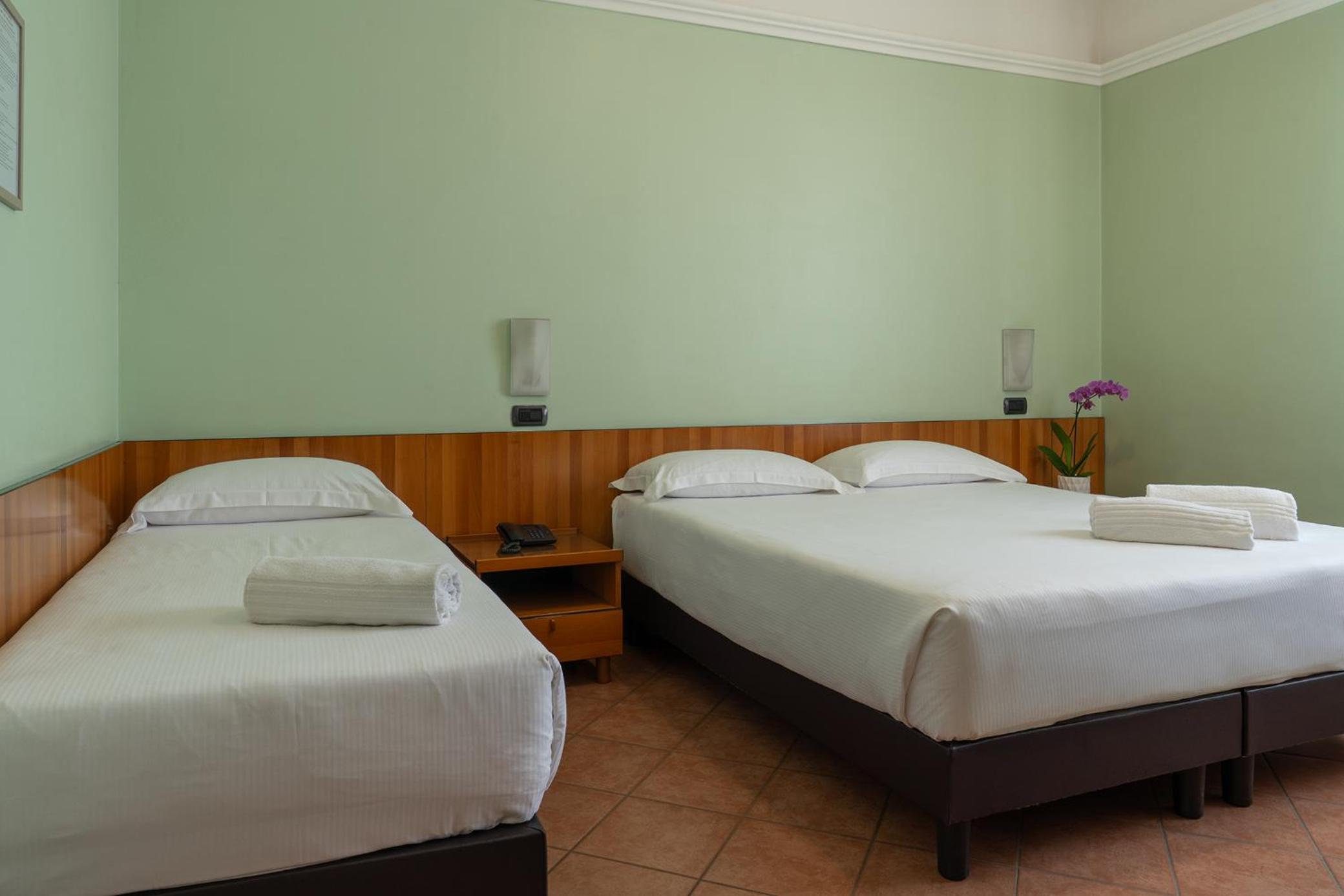 Triple Room photo 1