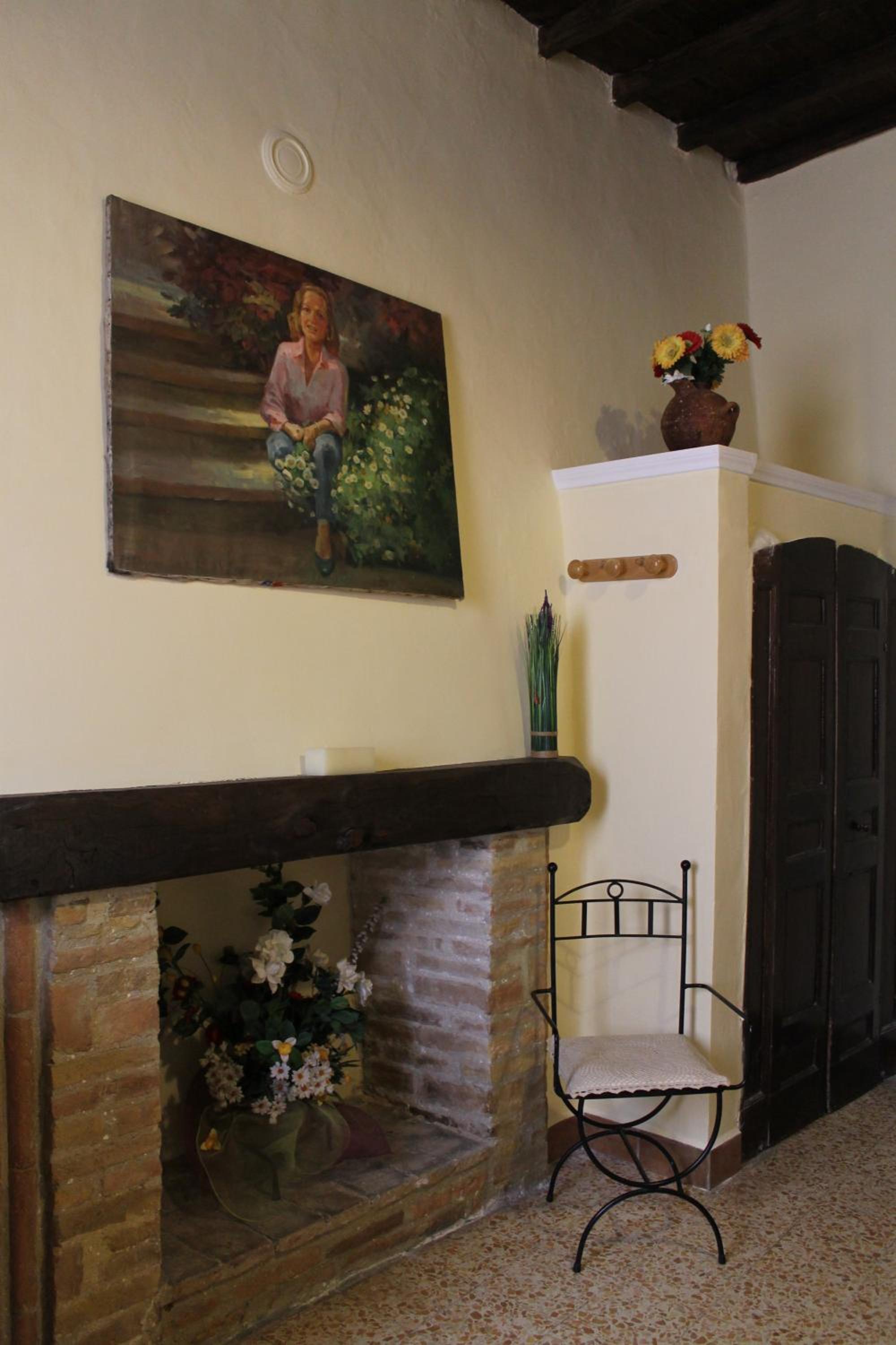 Double or Twin Room - Photo 6