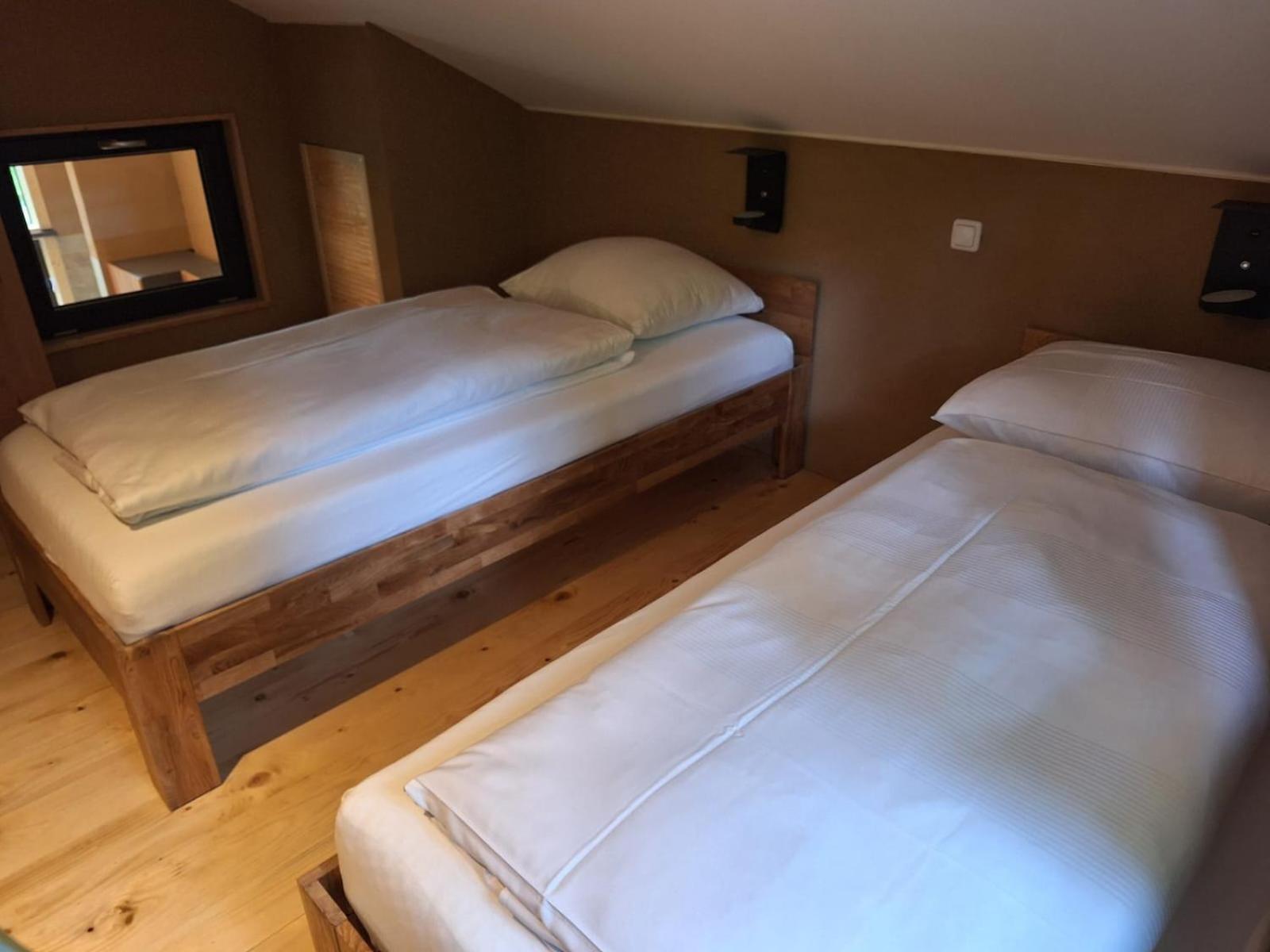 Three-Bedroom Cottage photo 3