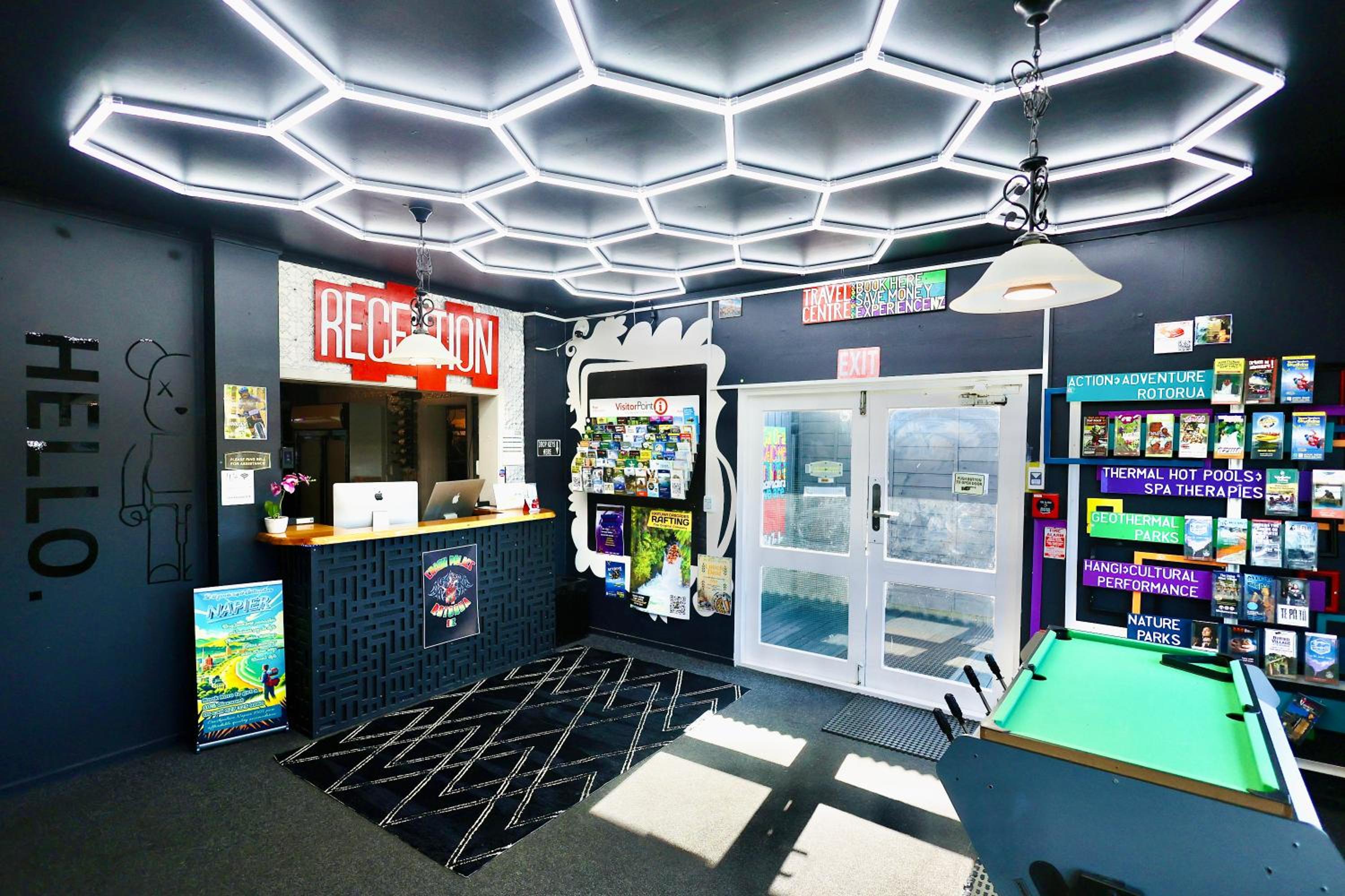 Budget 6-Bed Mixed Dormitory