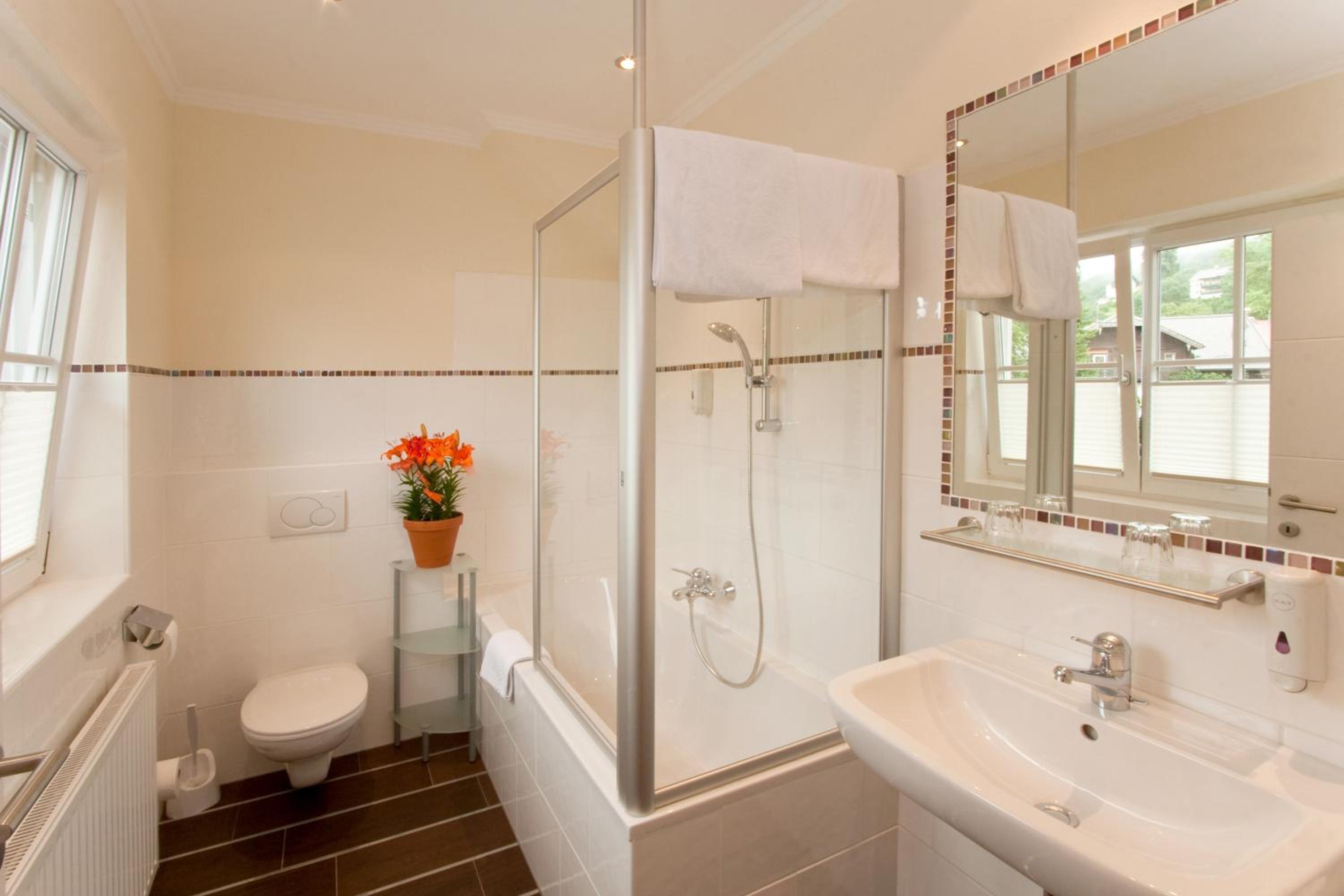 Double Room - Photo 3