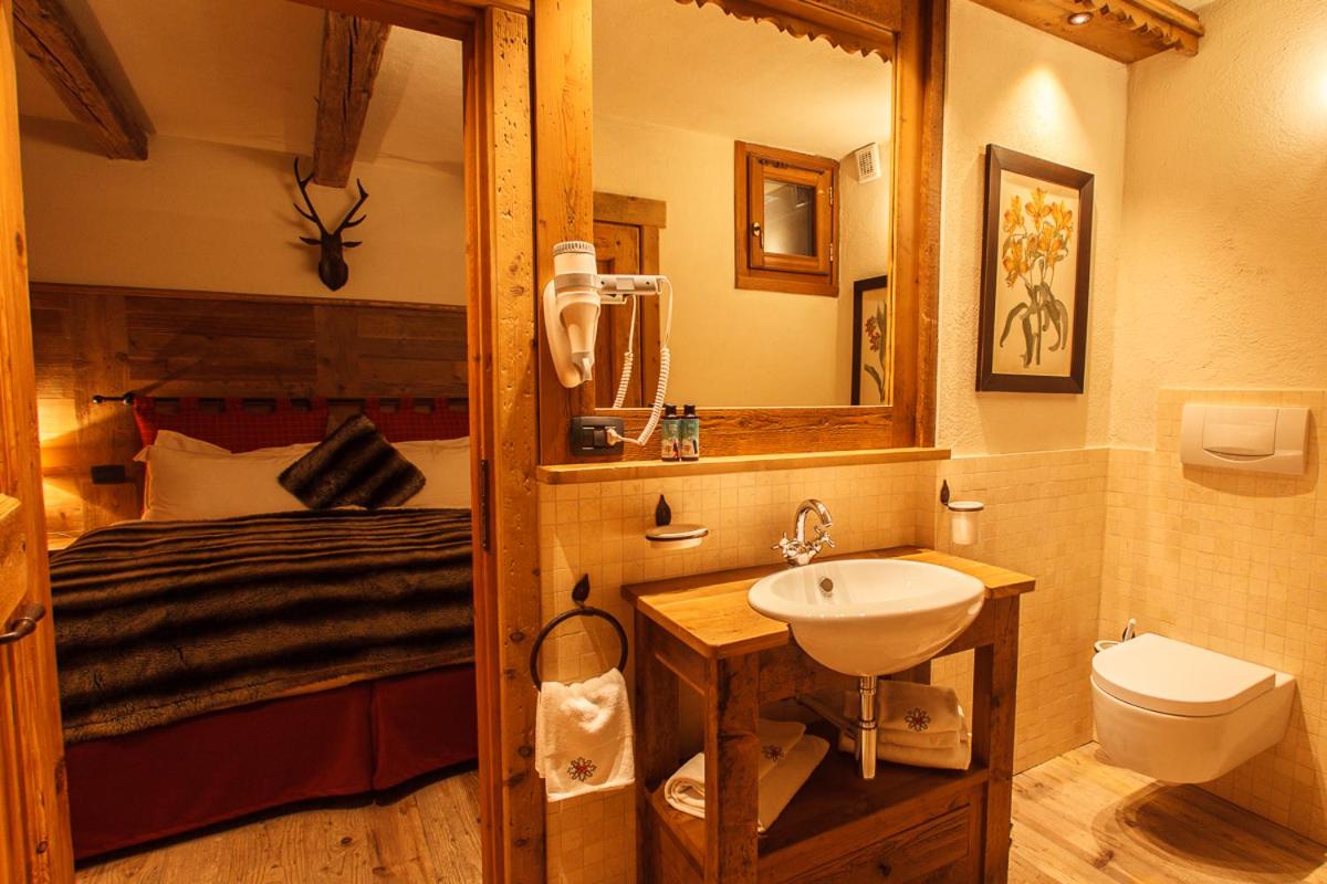 Superior Chalet - Photo 3
