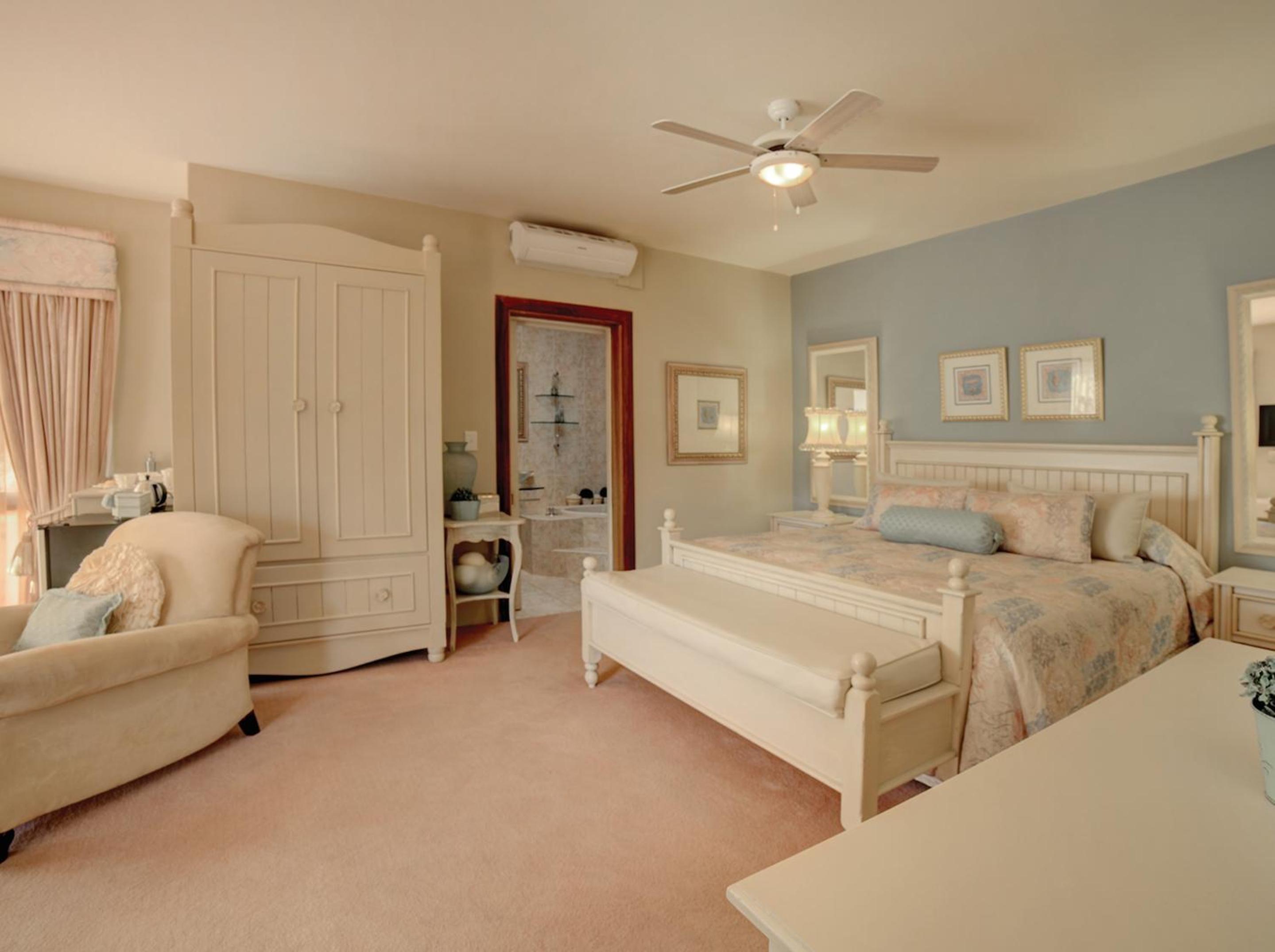 Sunrise Suite 2