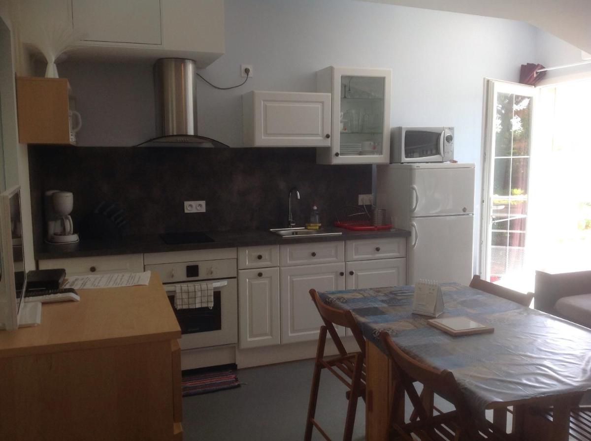 Apartment - Photo 22