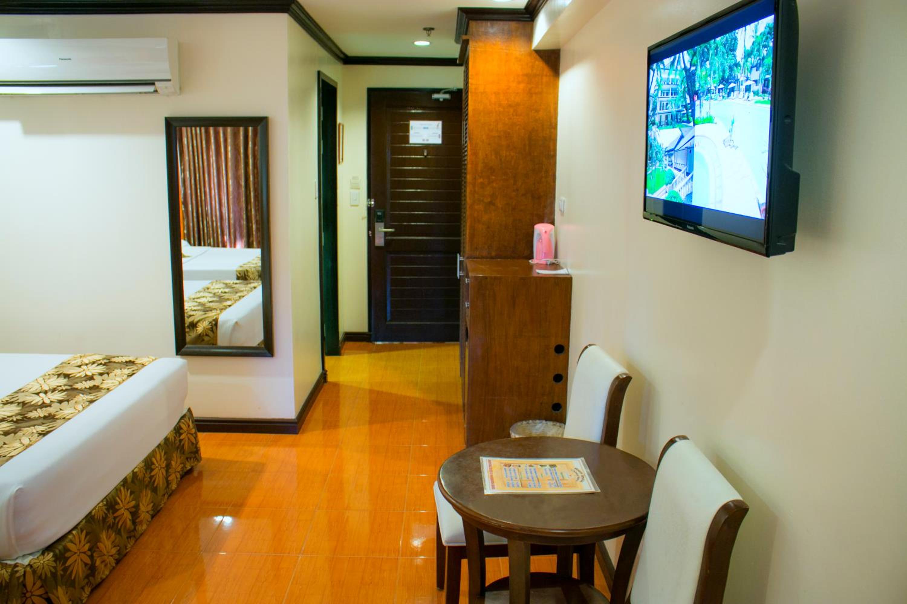 West Wing Deluxe  - Photo 7