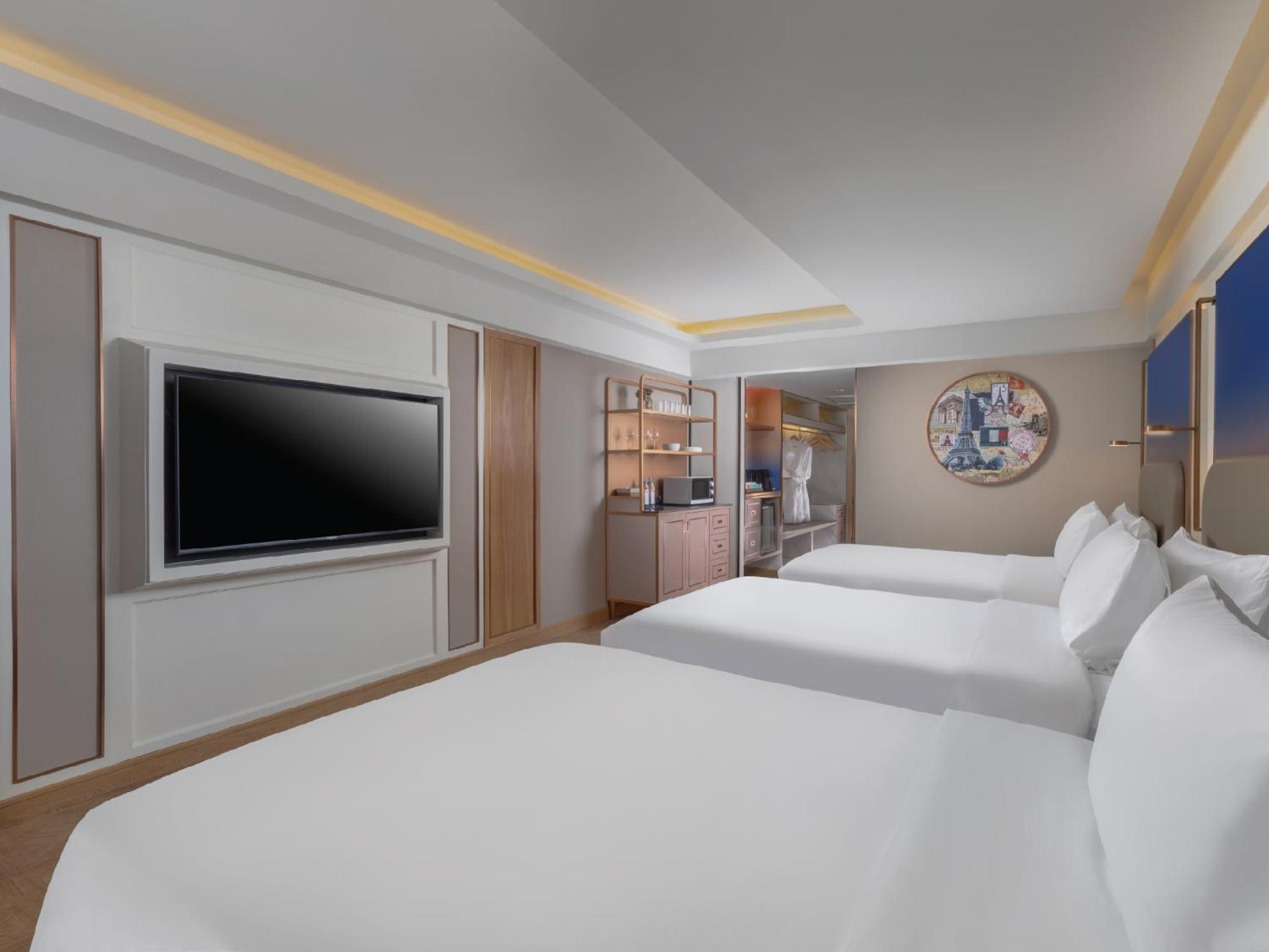 Premier Triple Room photo 3