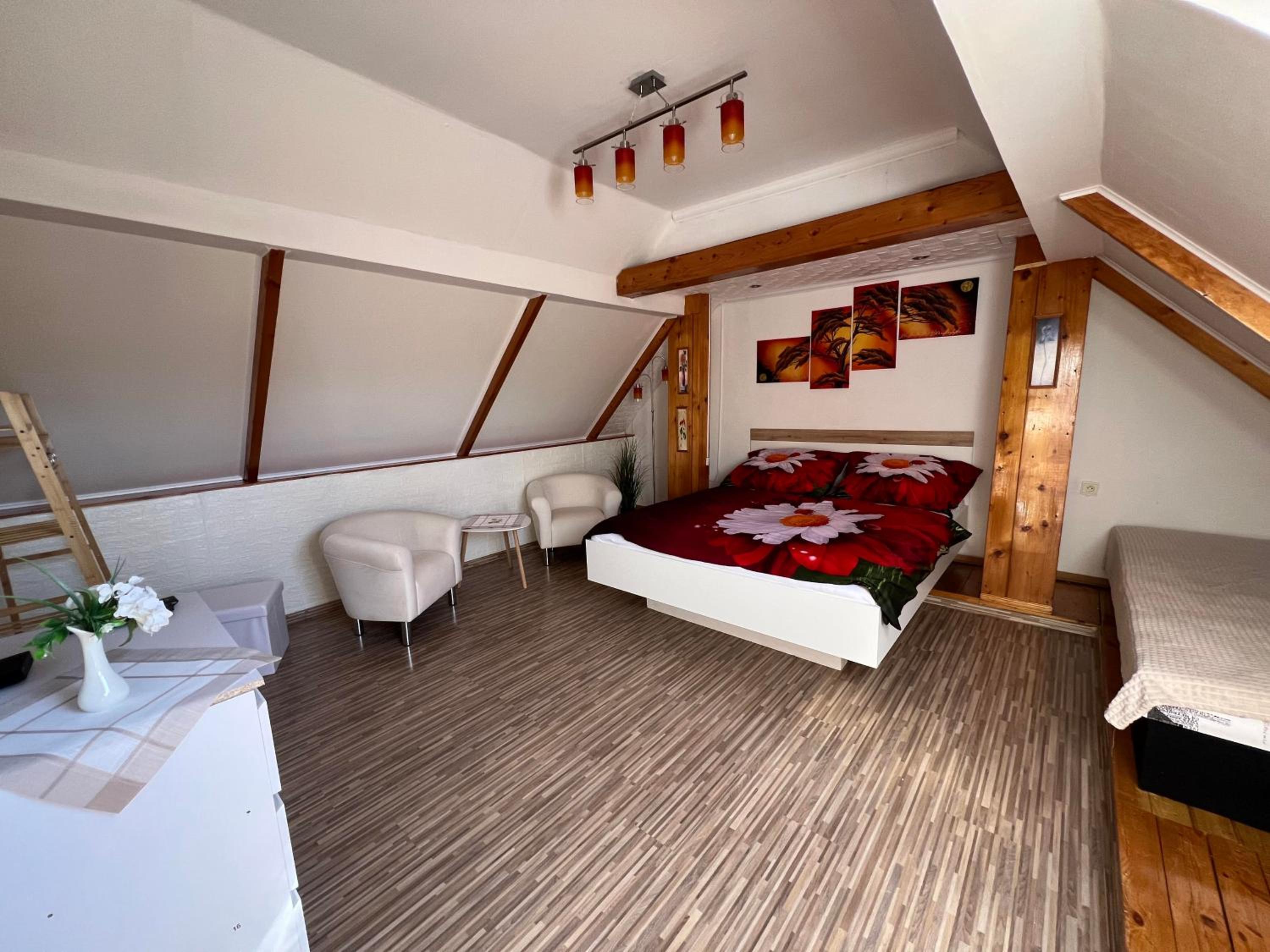 Triple Room photo 1