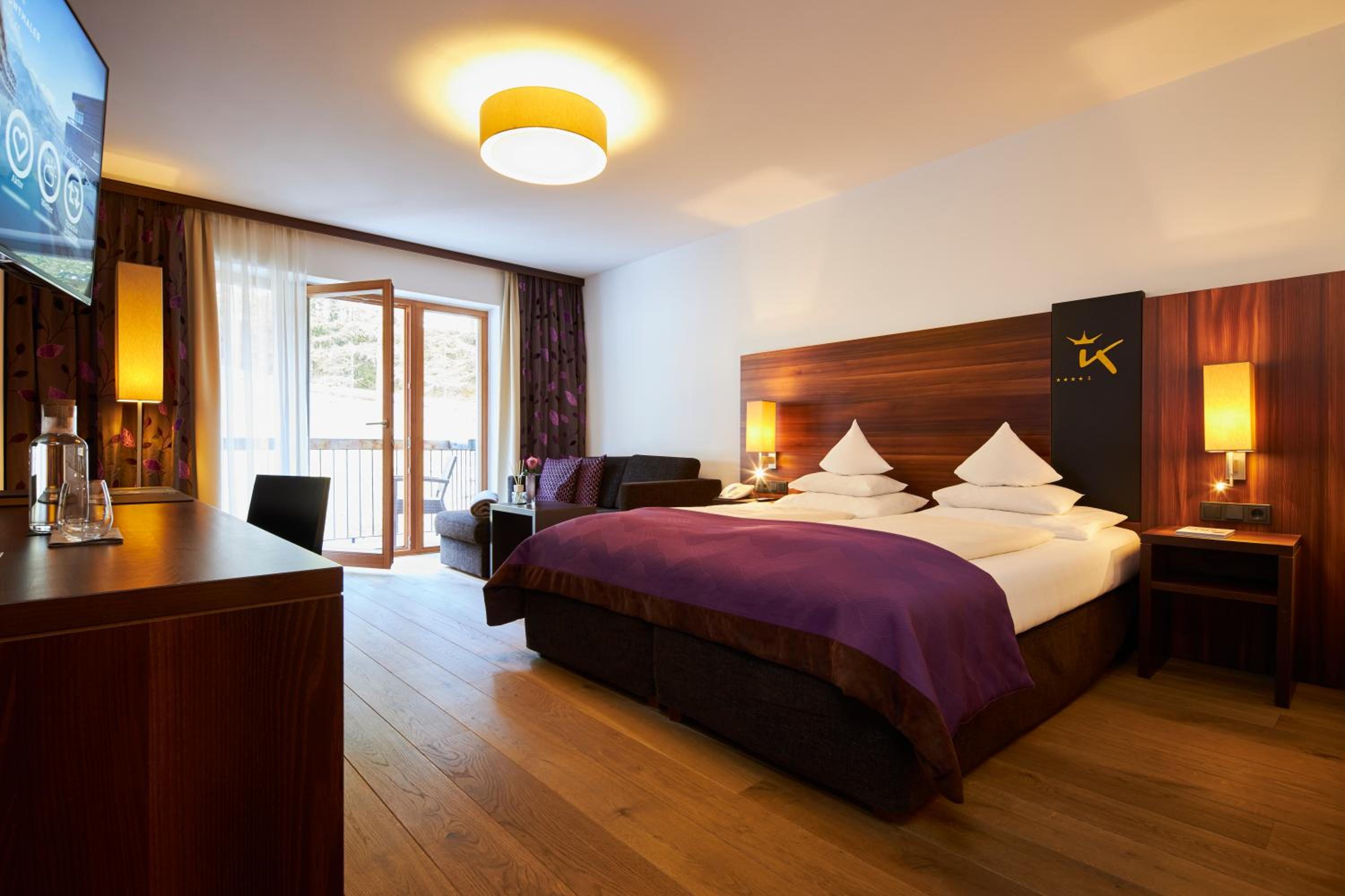 Double Room with Mountain View photo 3