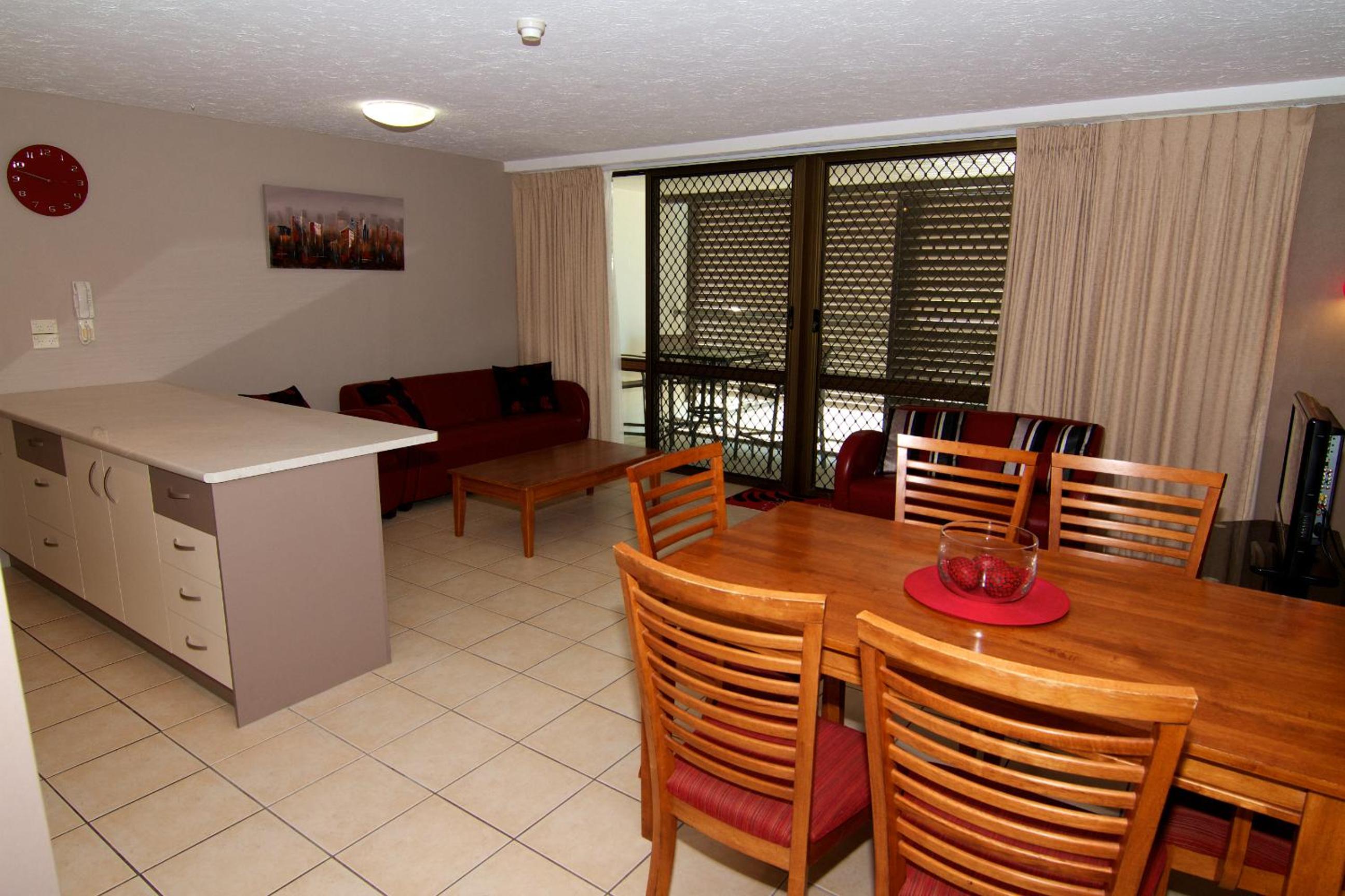 Three-Bedroom Apartment with Ocean View photo 3