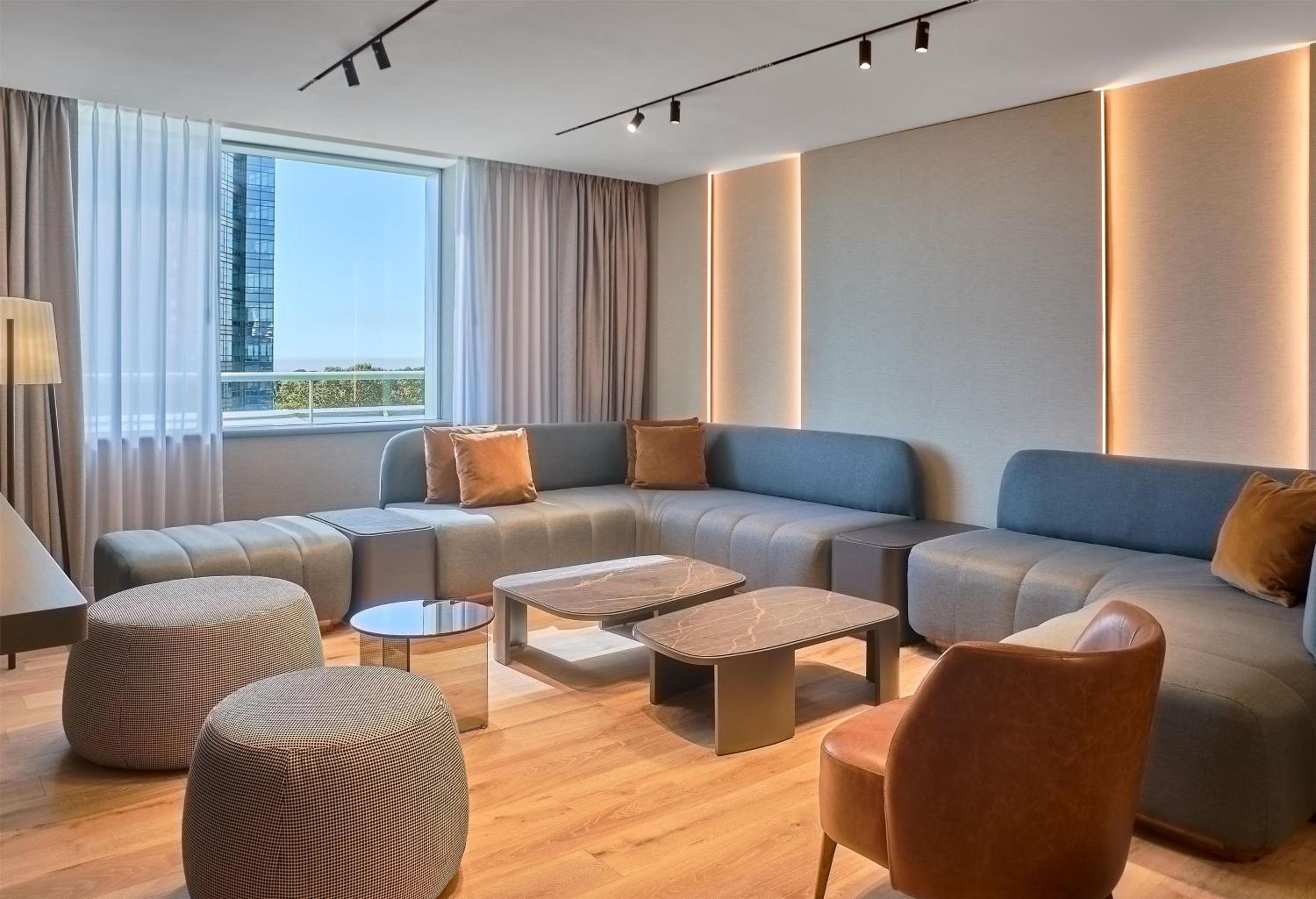 One-Bedroom Executive King Suite