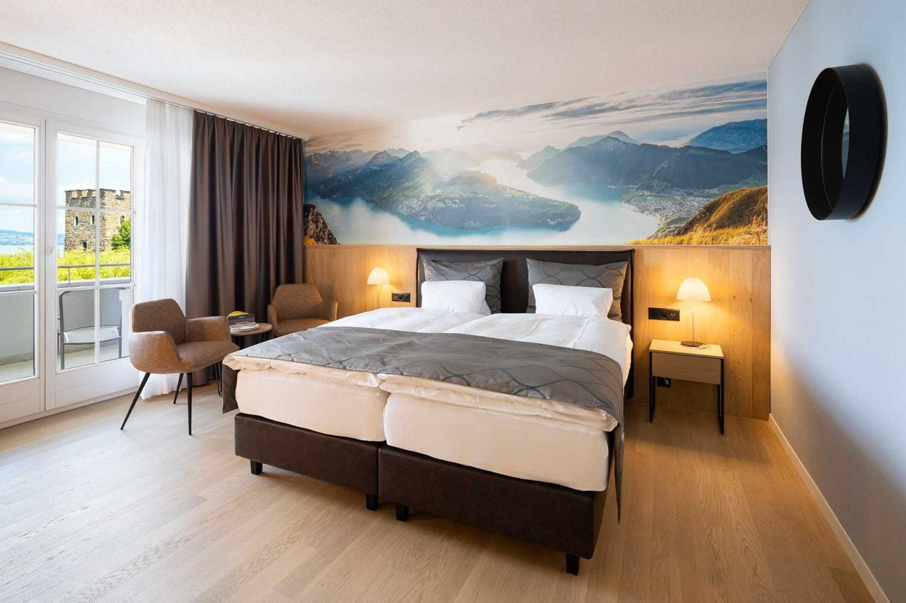 Single Room with Lake View